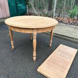 Renovated Louis Philippe 19th-century extendable round dining table 200cm