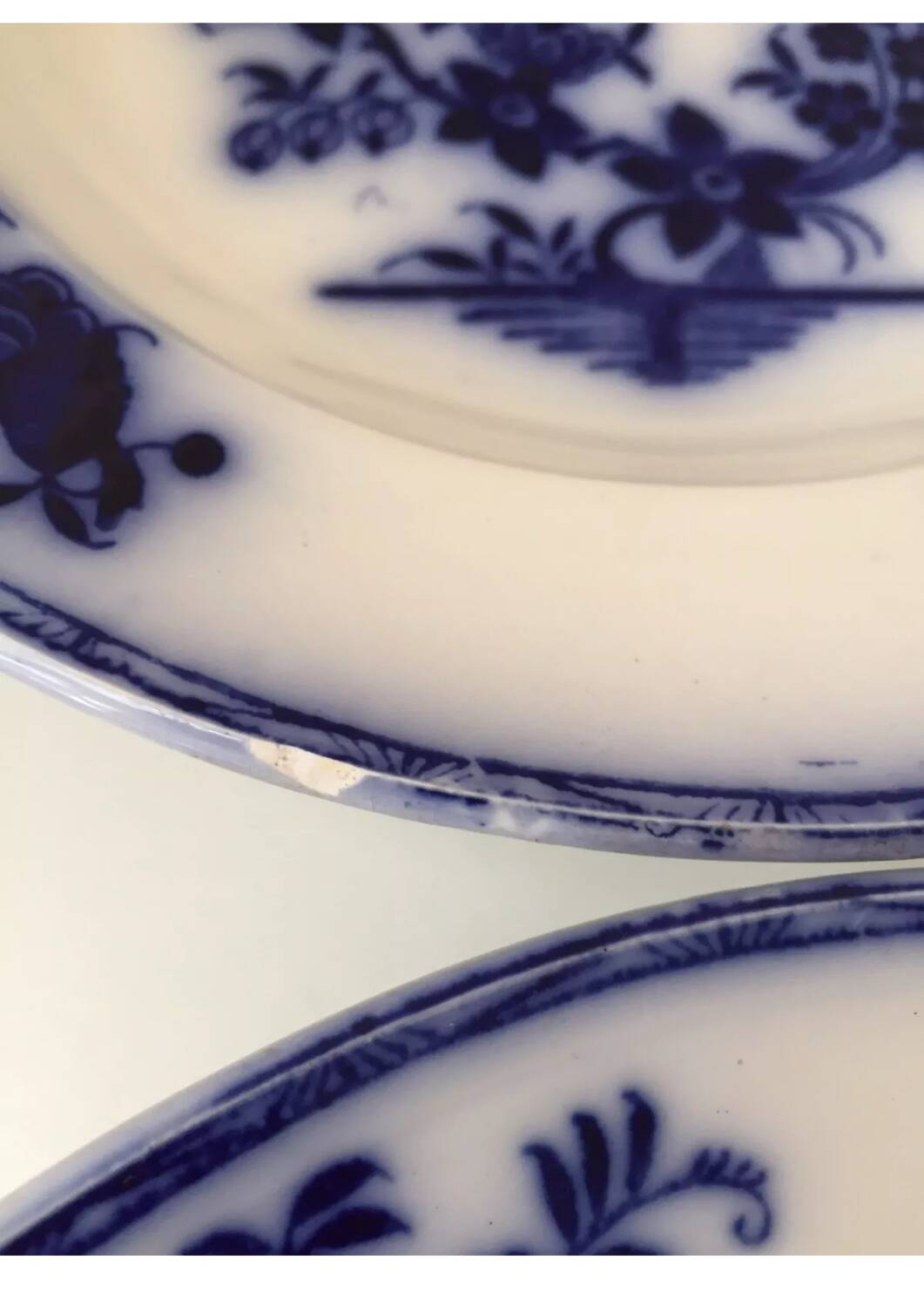 Set of 7 soup plates, Grand Bouquet Boch-Frères Keramis, 19th century