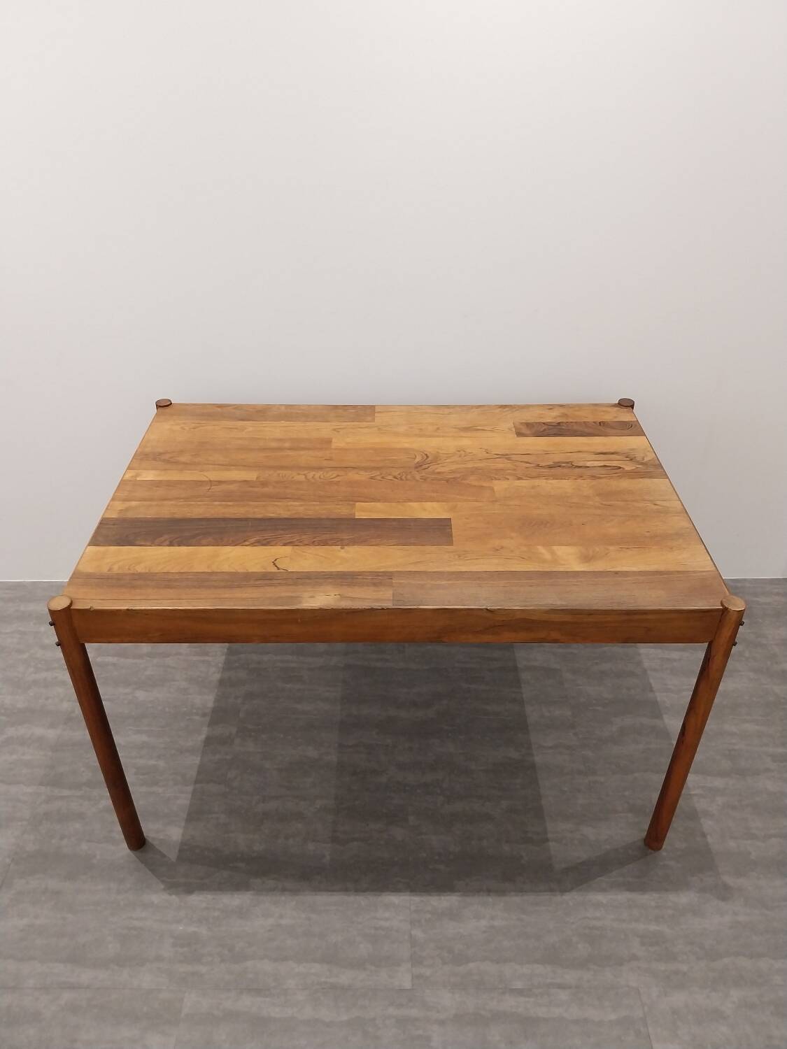 Table design Jorge Zalszupin