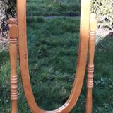 Standing psyche mirror