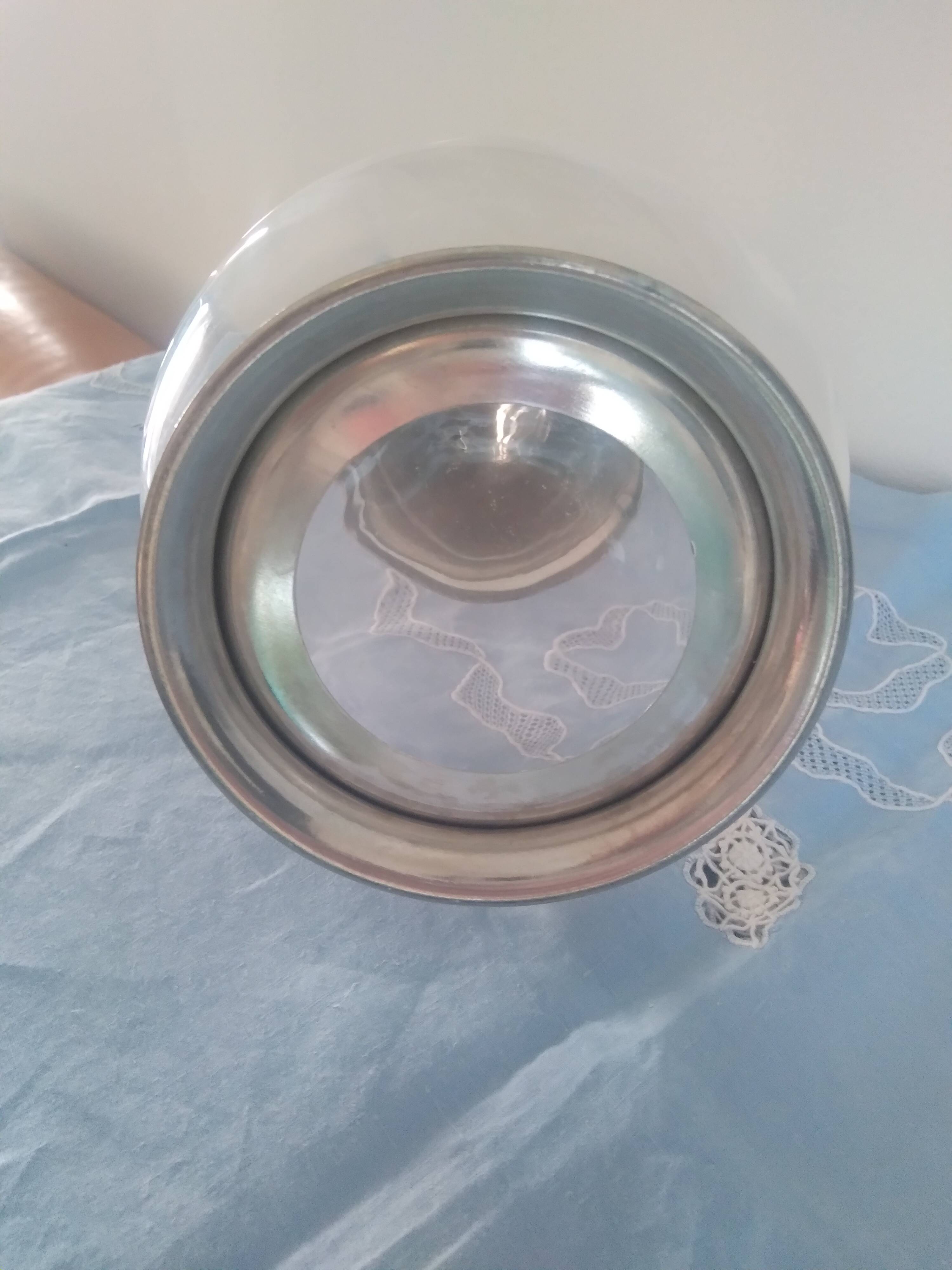 Decanter in pewter and crystal