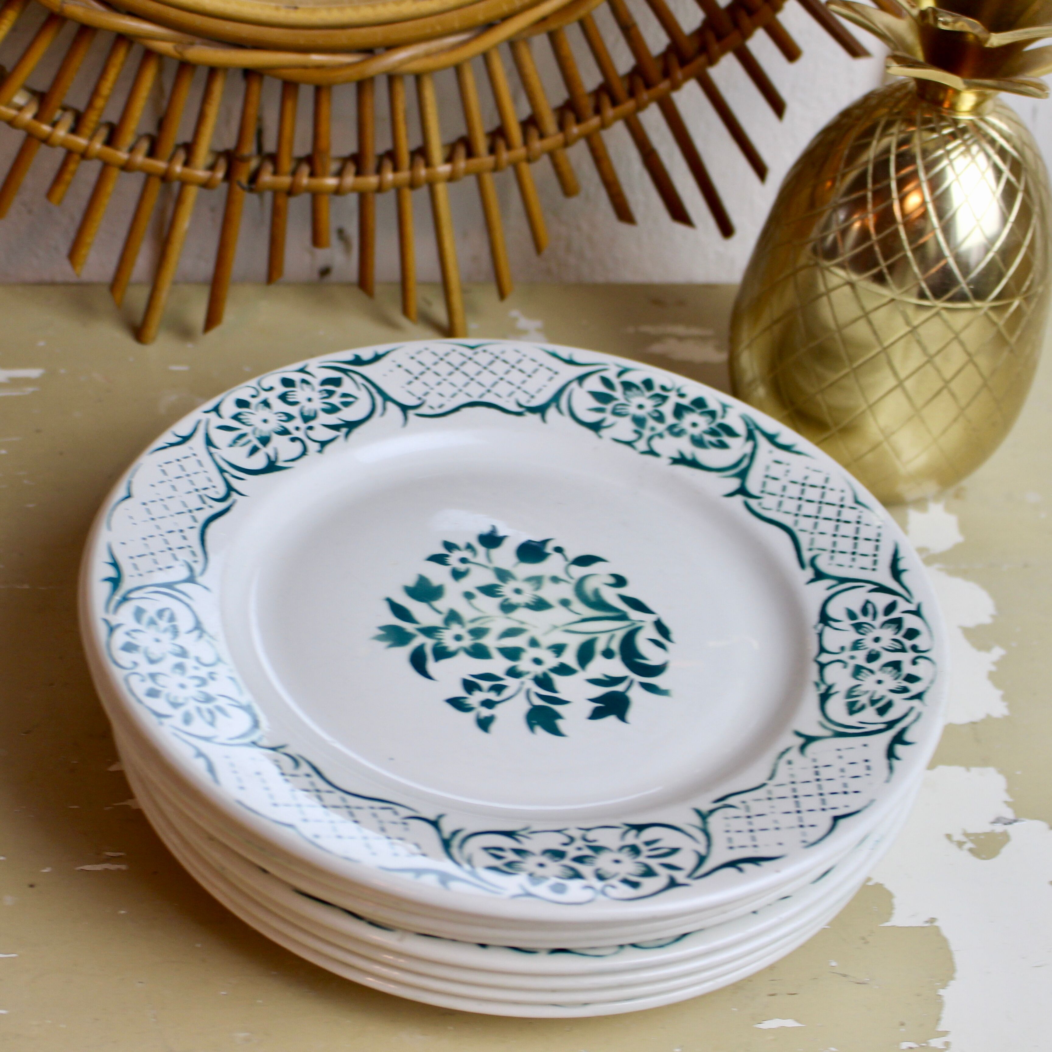 Versailles collection plates by manufacture Digoin Sarreguemines