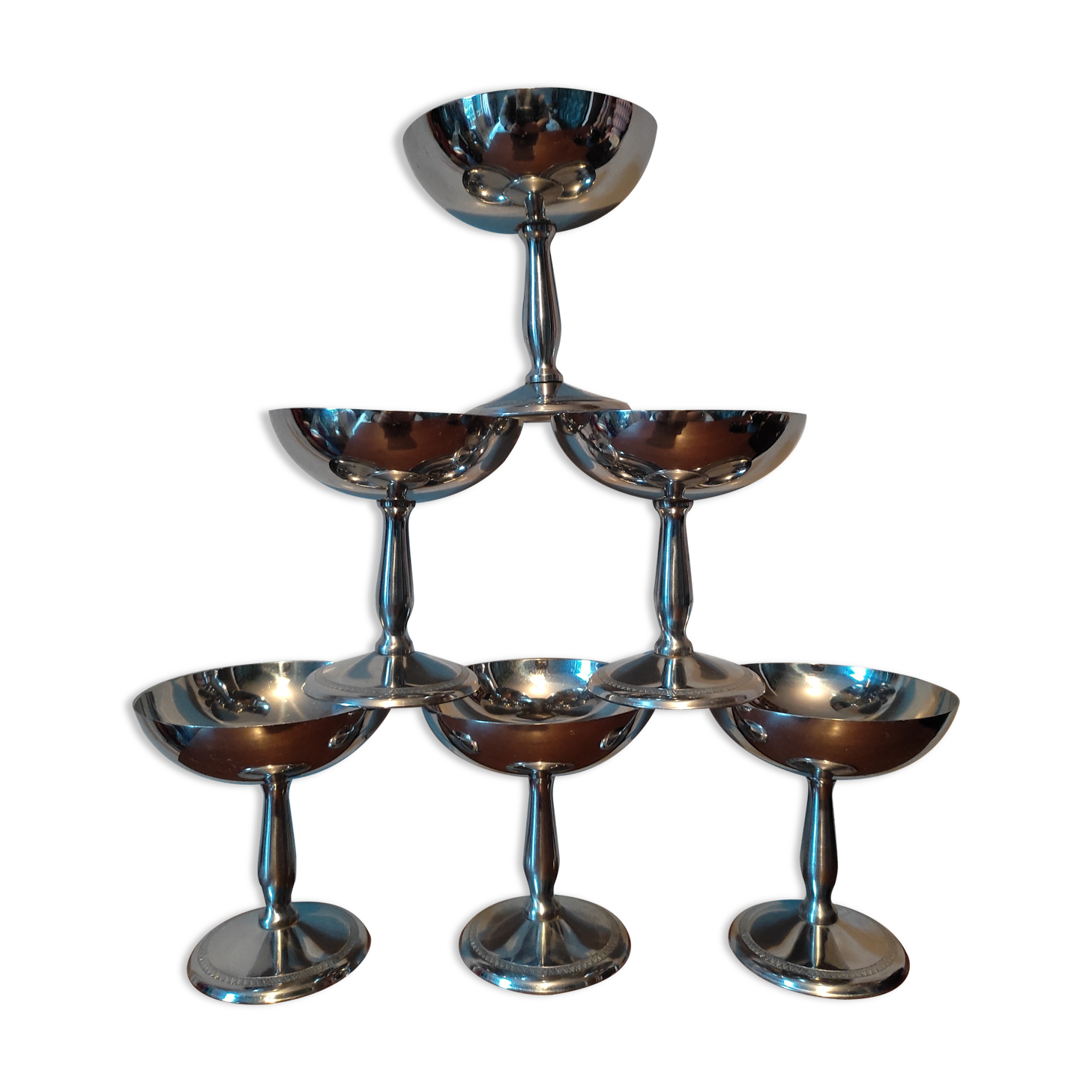 6 stainless steel standing dessert cups