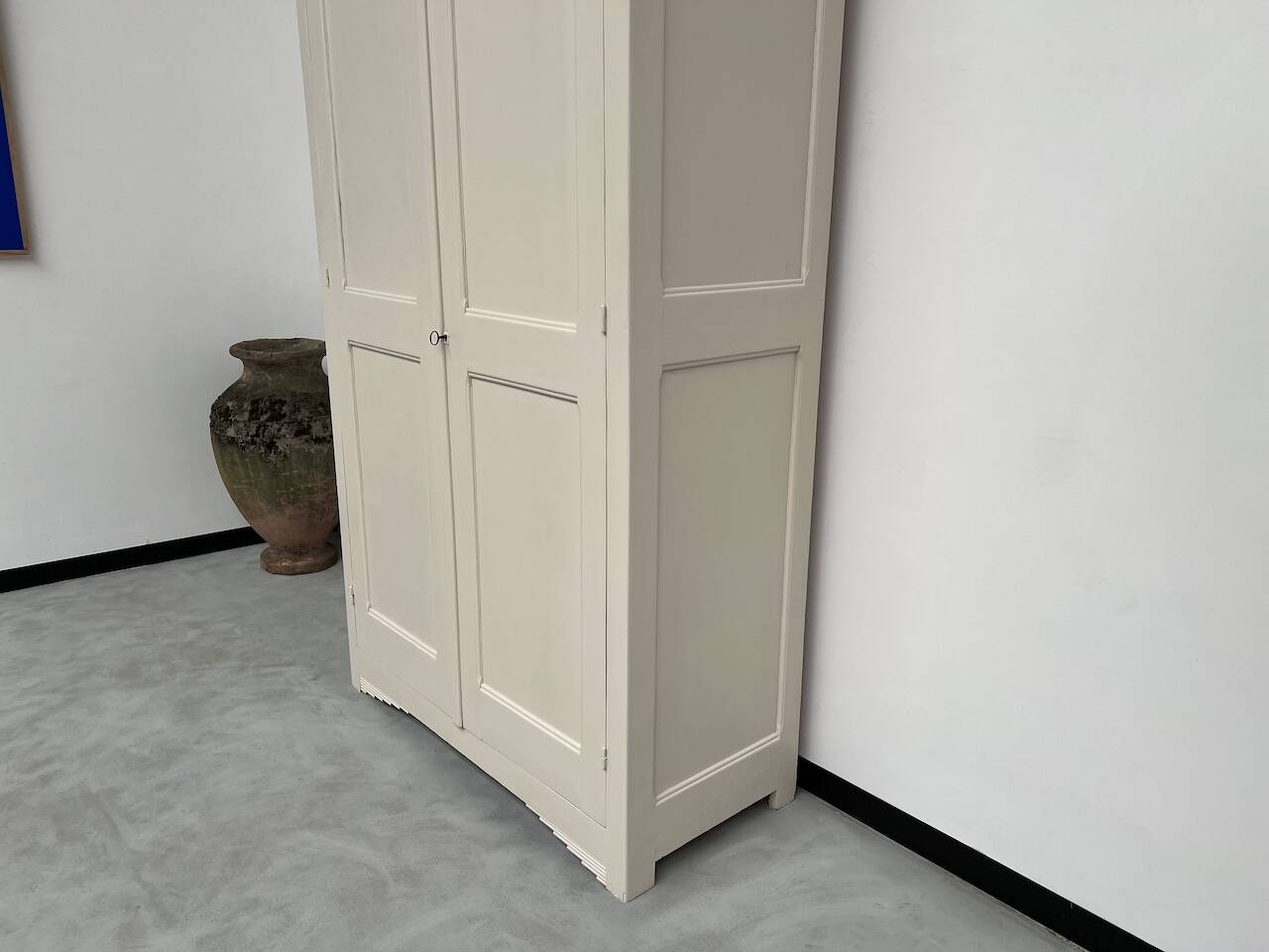 Restored 1930 art deco wardrobe, pure linen color