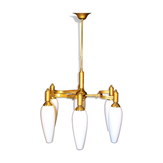 Lustre en laiton des années 1960 avec opaline en verre d’origine, par arlus