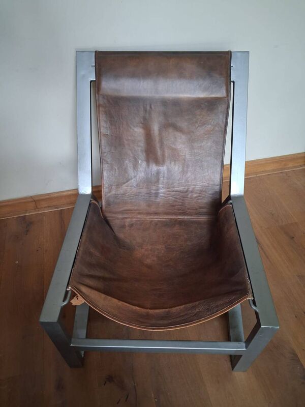 Chauffeuse en cuir brun, J-Line
