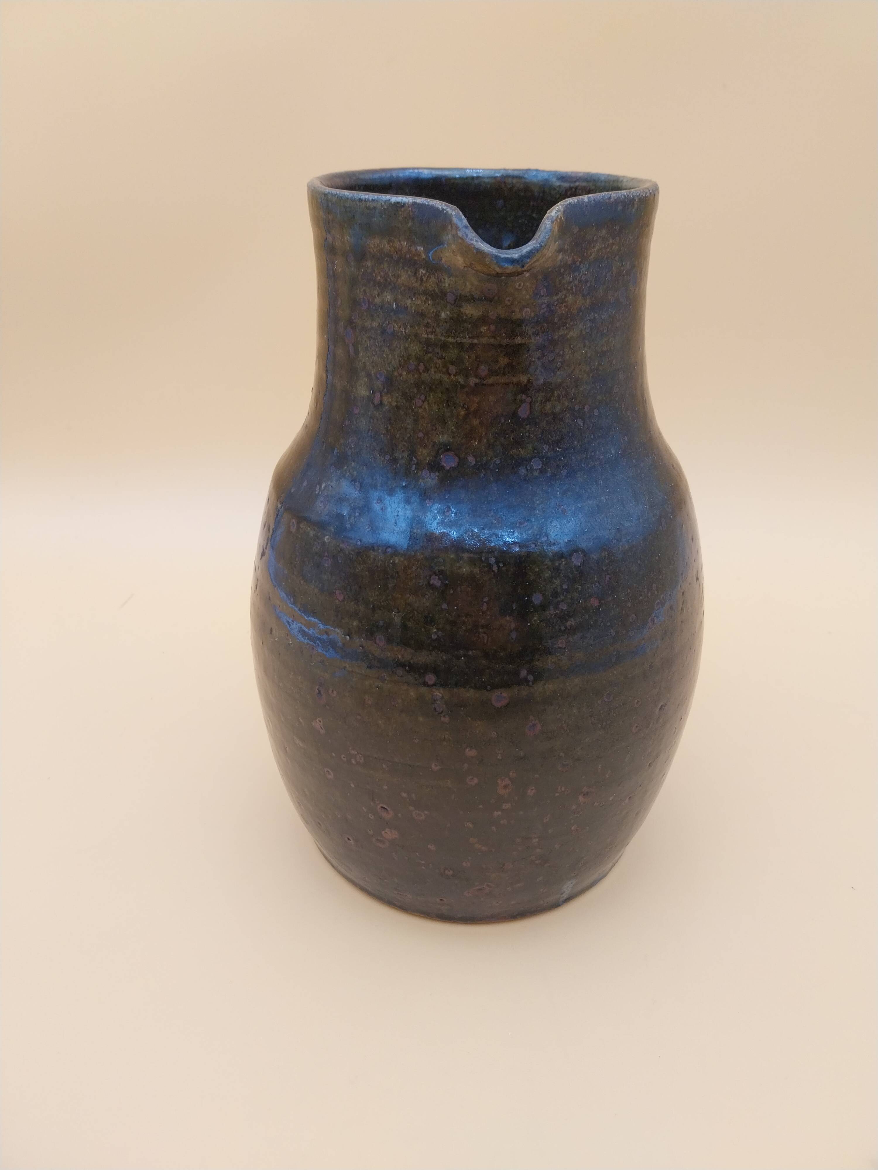 Pichet en grès de Puisaye signé Daniel Raimboux