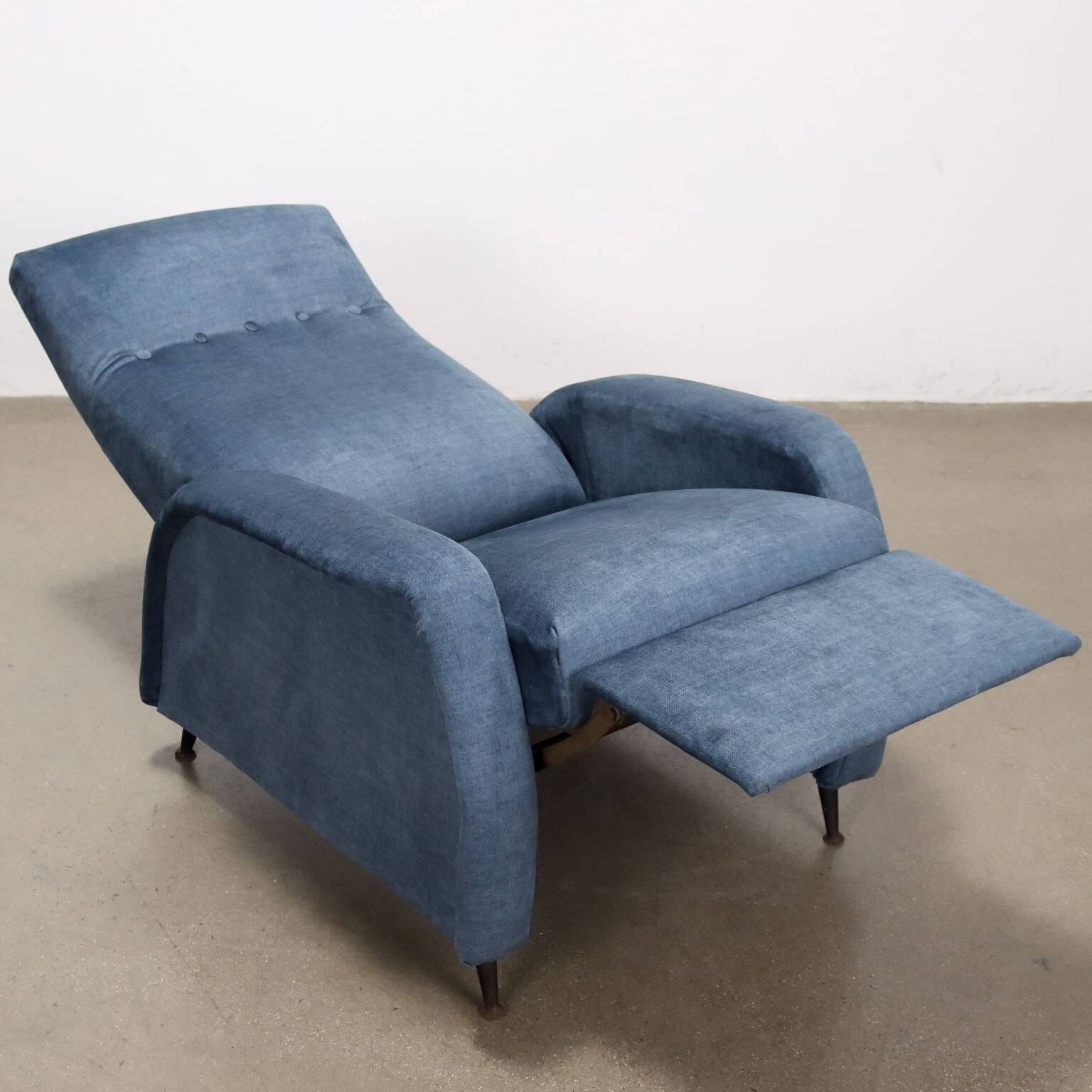 Reclining armchair from the 1960s