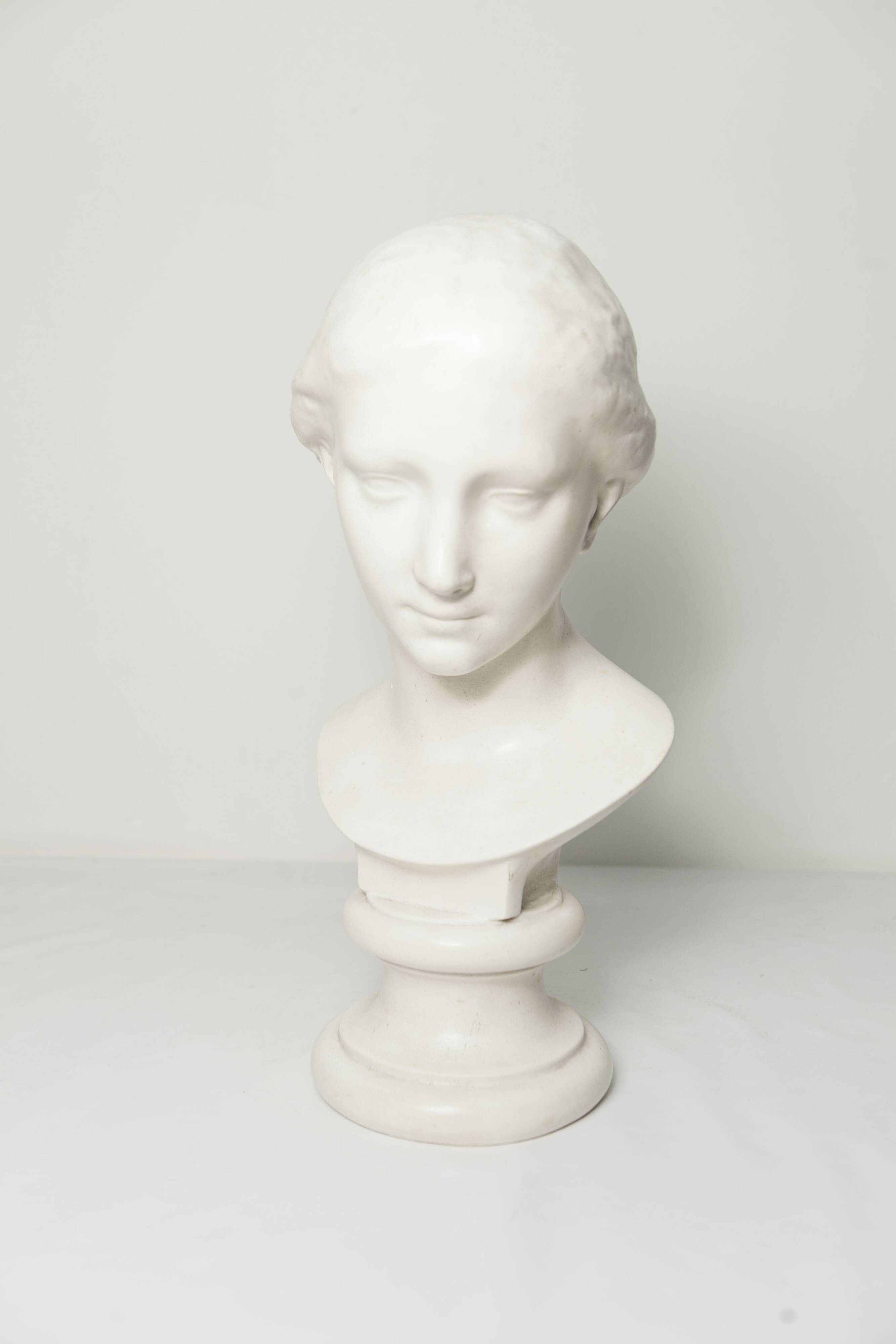 Buste femme en marbre 43cm musée Louvre 1445