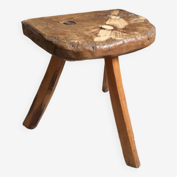 Tabouret tripode