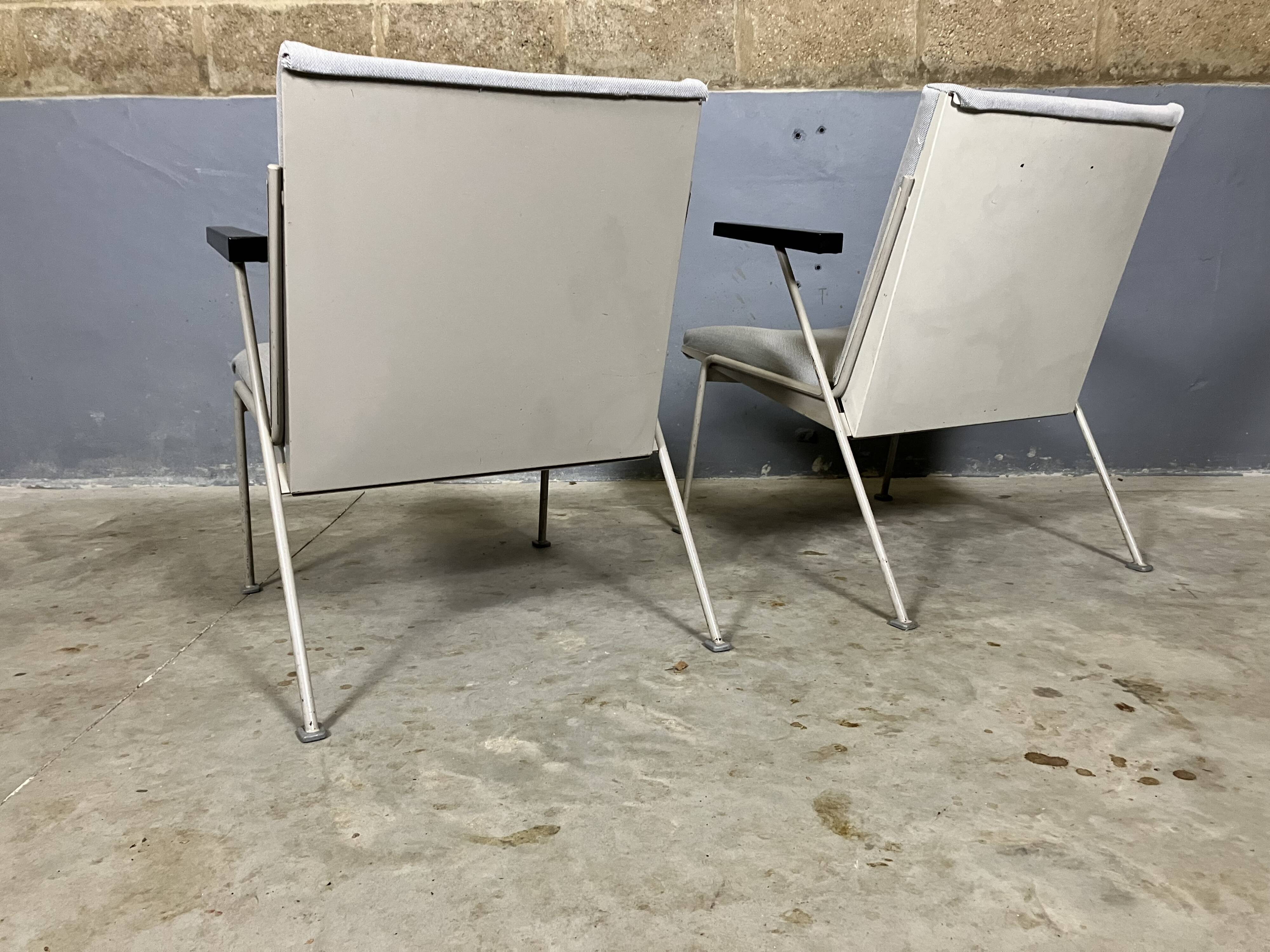 Ahrend De Cirkel Oase 2 fauteuils Wim Rietveld