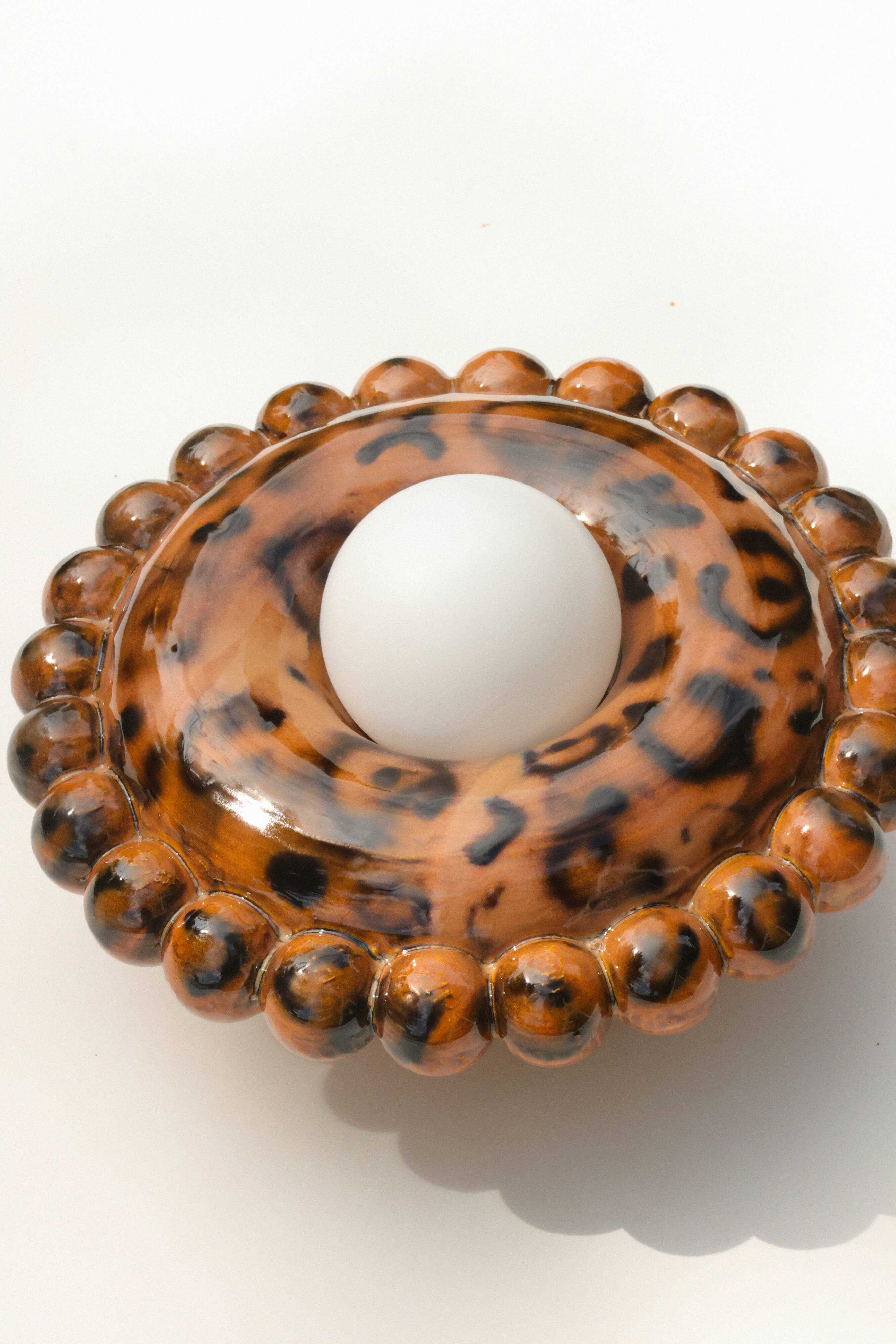 Luna Tall Leo Wall Lamp