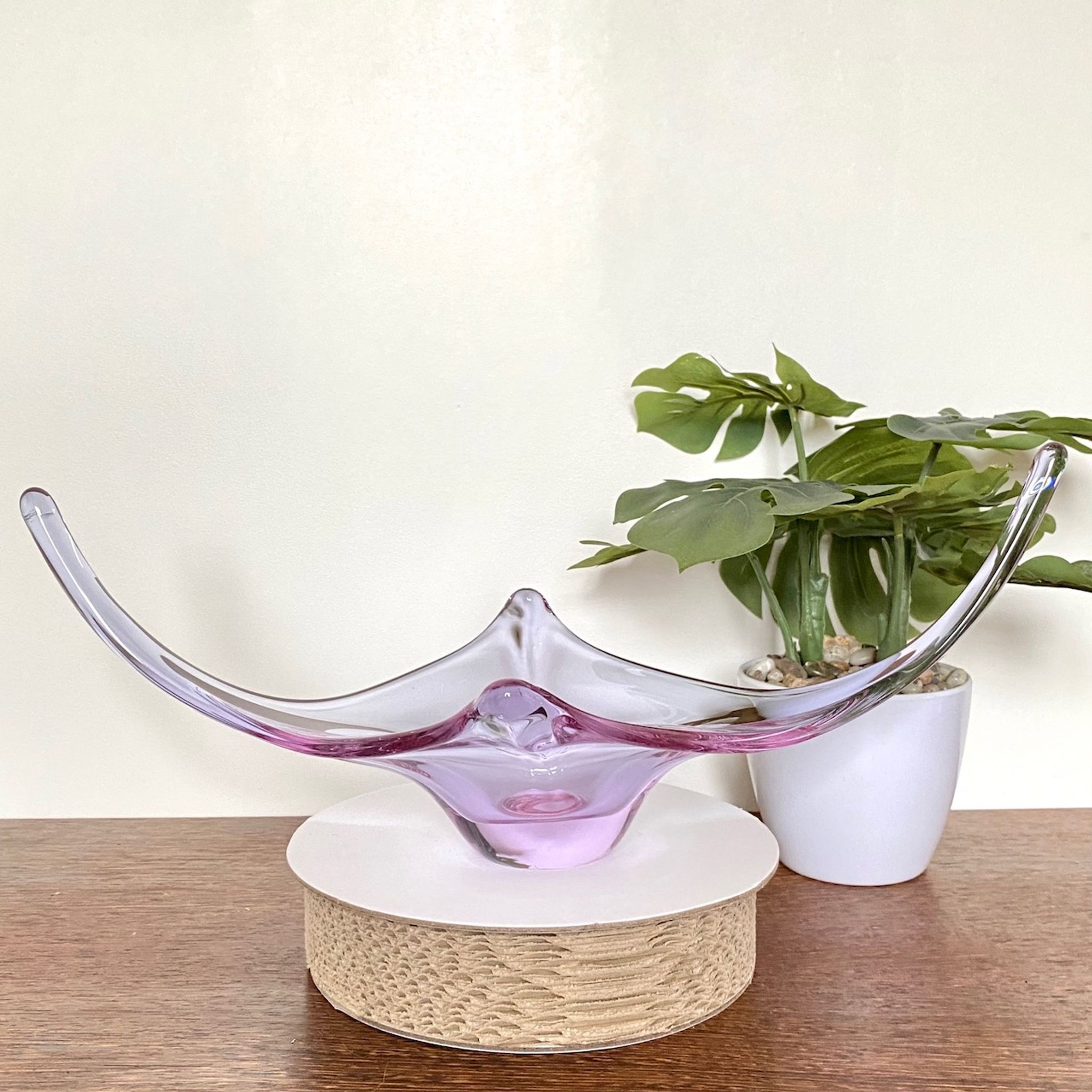 Murano - organic glass sculpture center bowl - Lilac