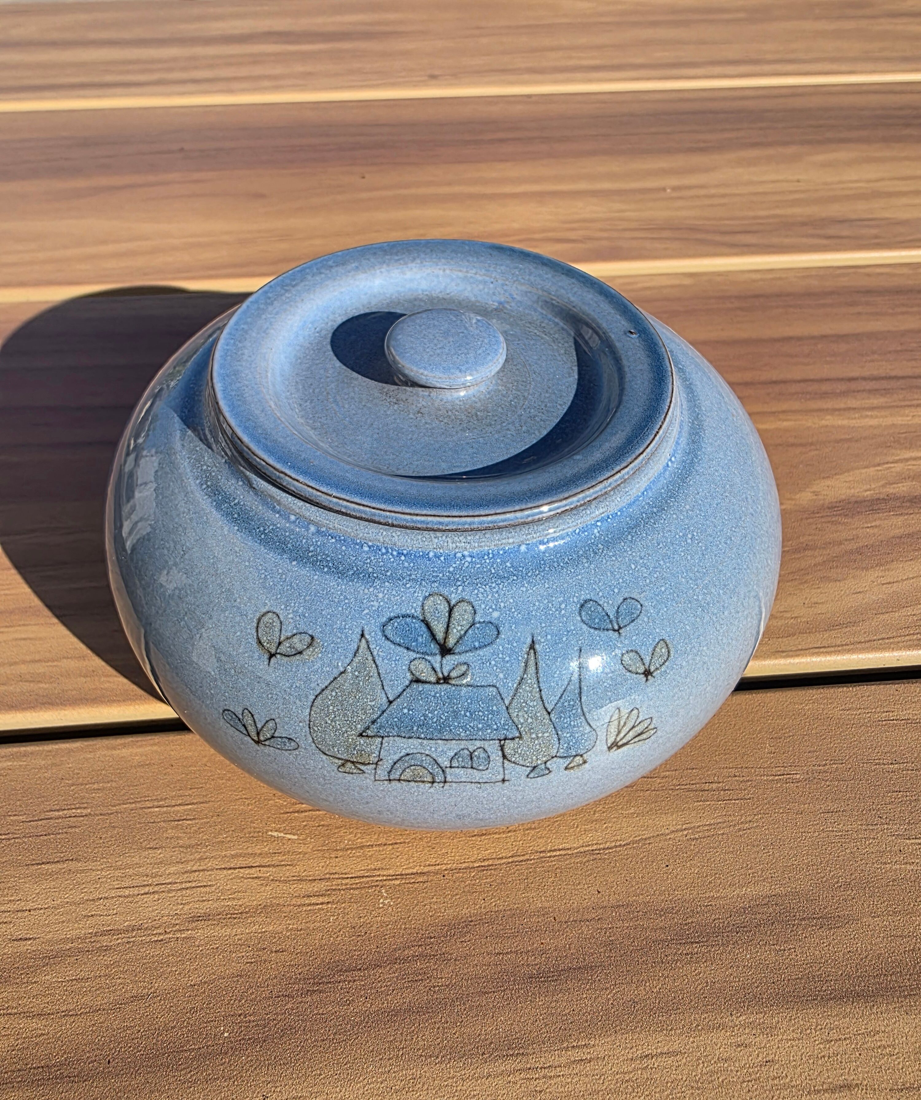 Small bonbonnière Vintage jewellery box – Roger Millan ceramic – I