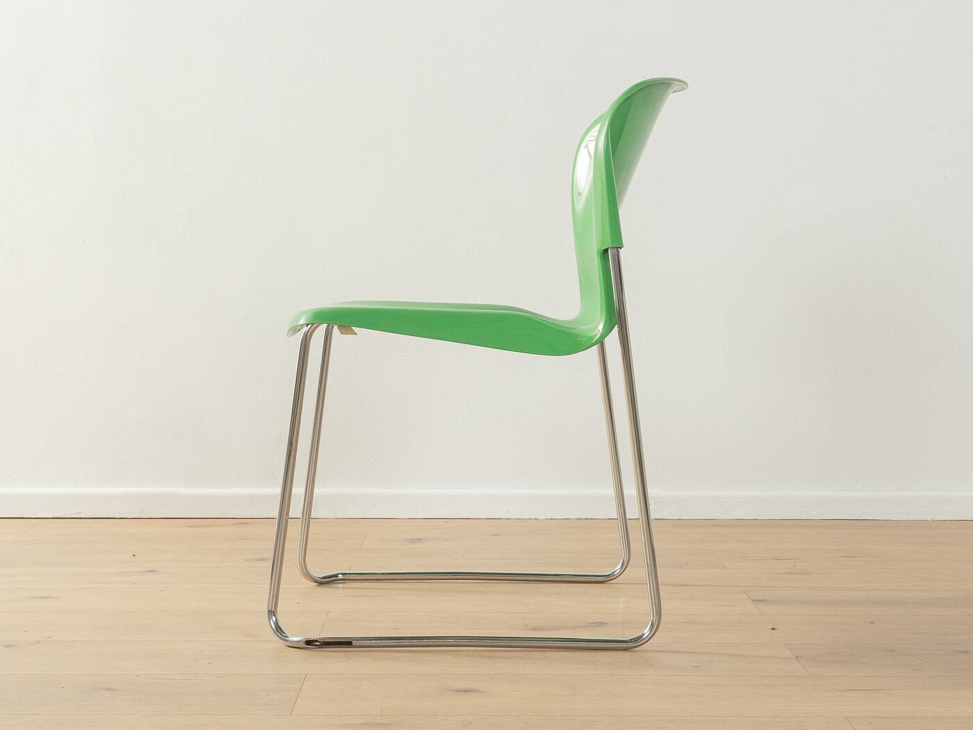 SM 400 Swing Chairs by Drabert