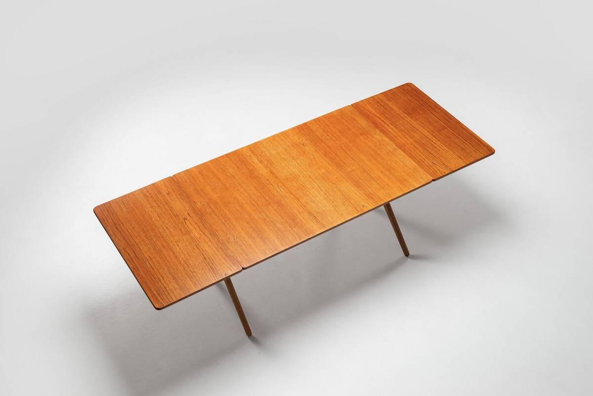 Hans Wegner model AT-309 dining table in teak Andreas Tuck Denmark 1952