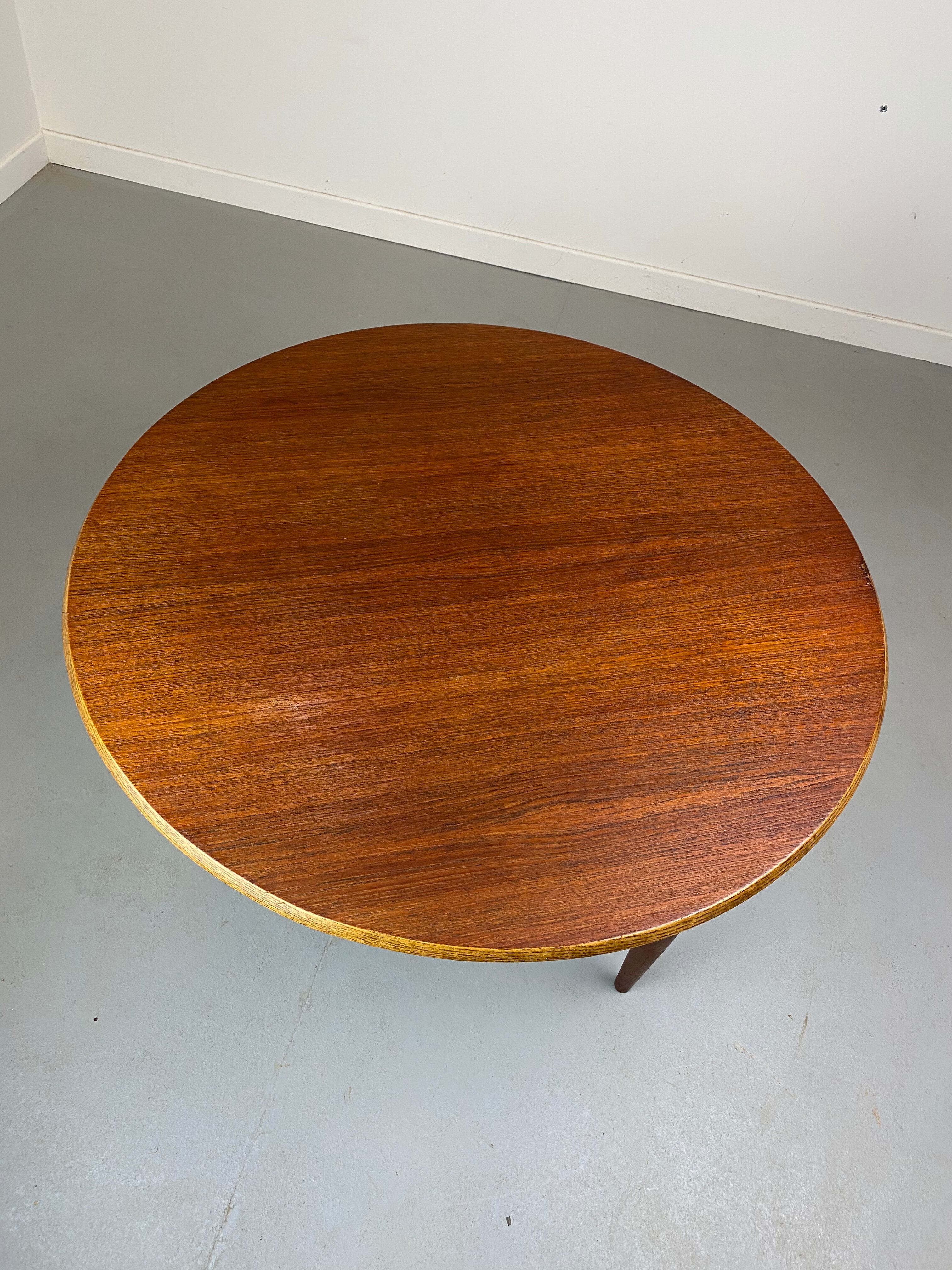 Danish coffee table Wilhelm Renz