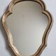 Miroir ancien chantourné en bois doré patiné avec glace d’origine 40x32 cm