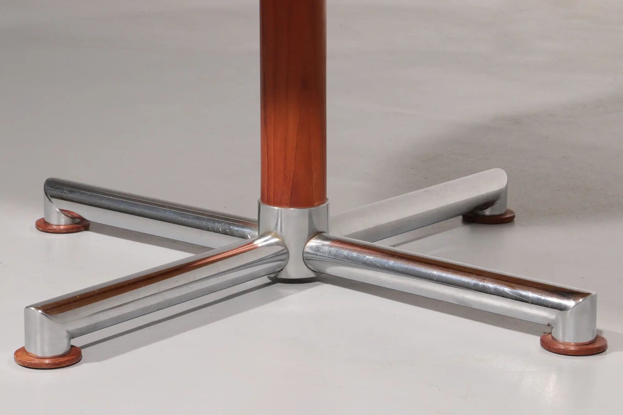 Italian mid-century dining table with stunning inlay star