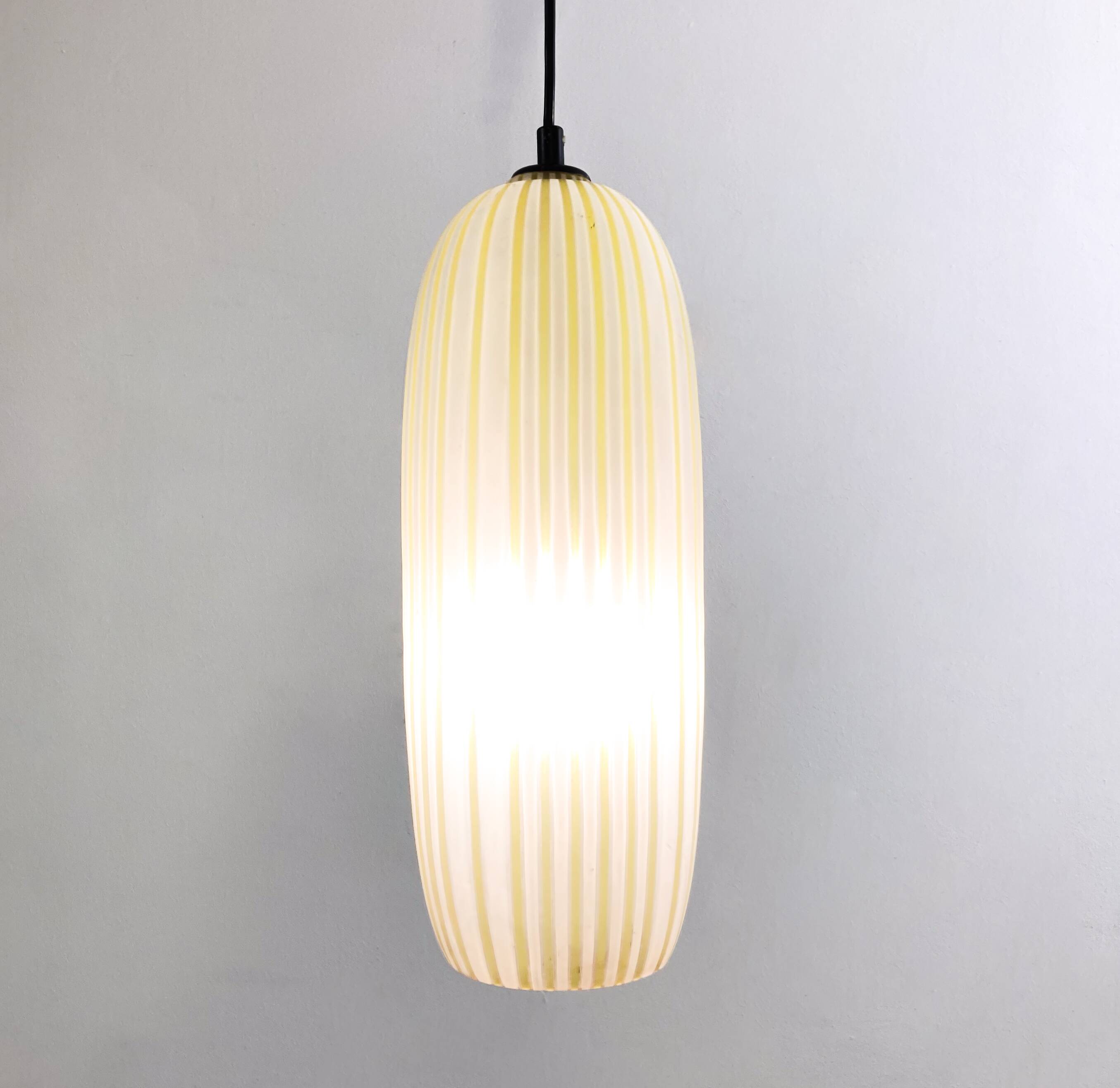 Mid-Century Modern Yellow Glass Pendant Lamp, Italy, 1960s