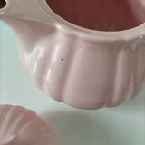 Vintage mid-century ribbed pink powder teapot by Salins.
