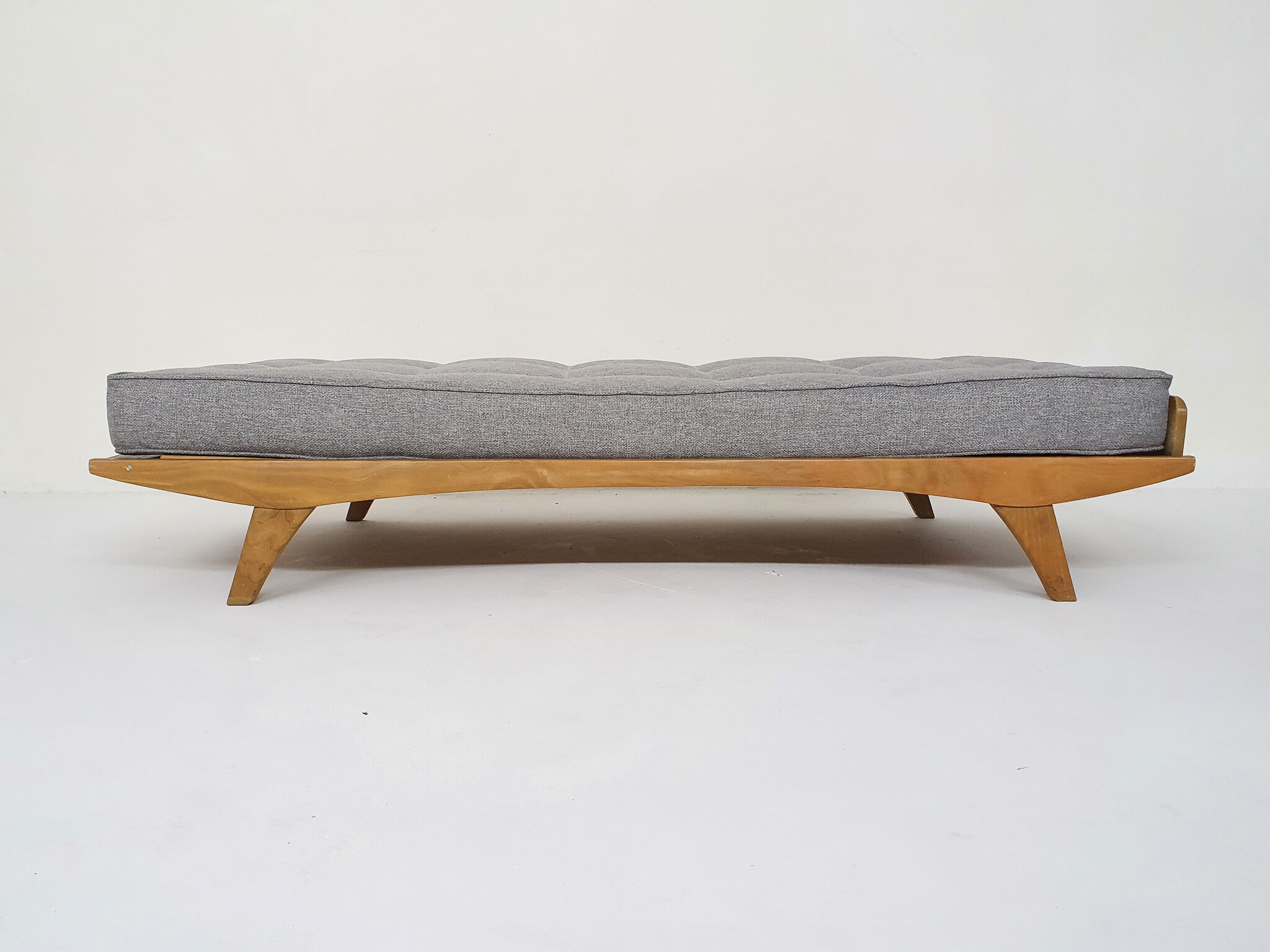 Ashwood daybed by Holma, Switzerland 1950's