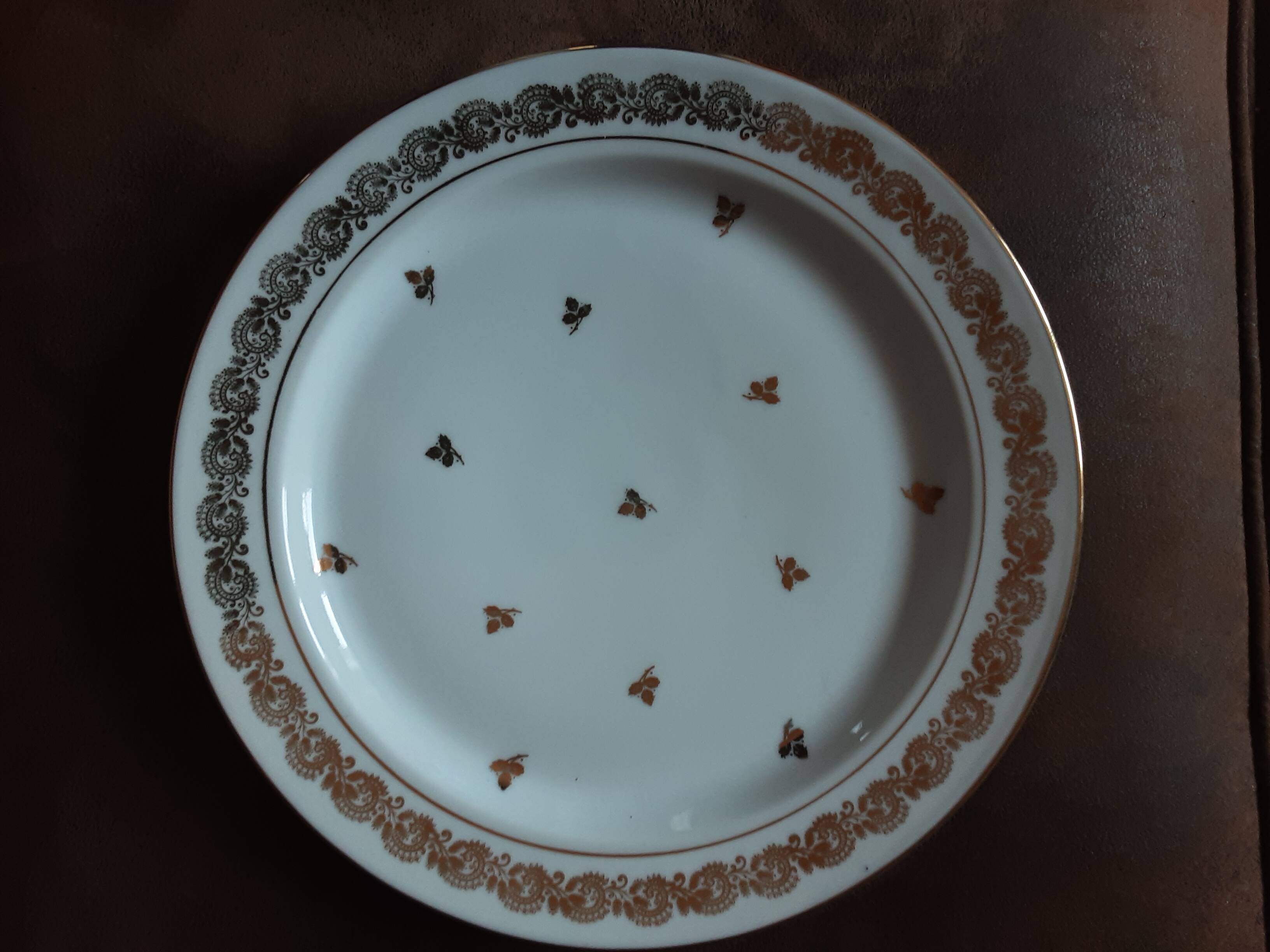 Large round Limoges porcelain dish