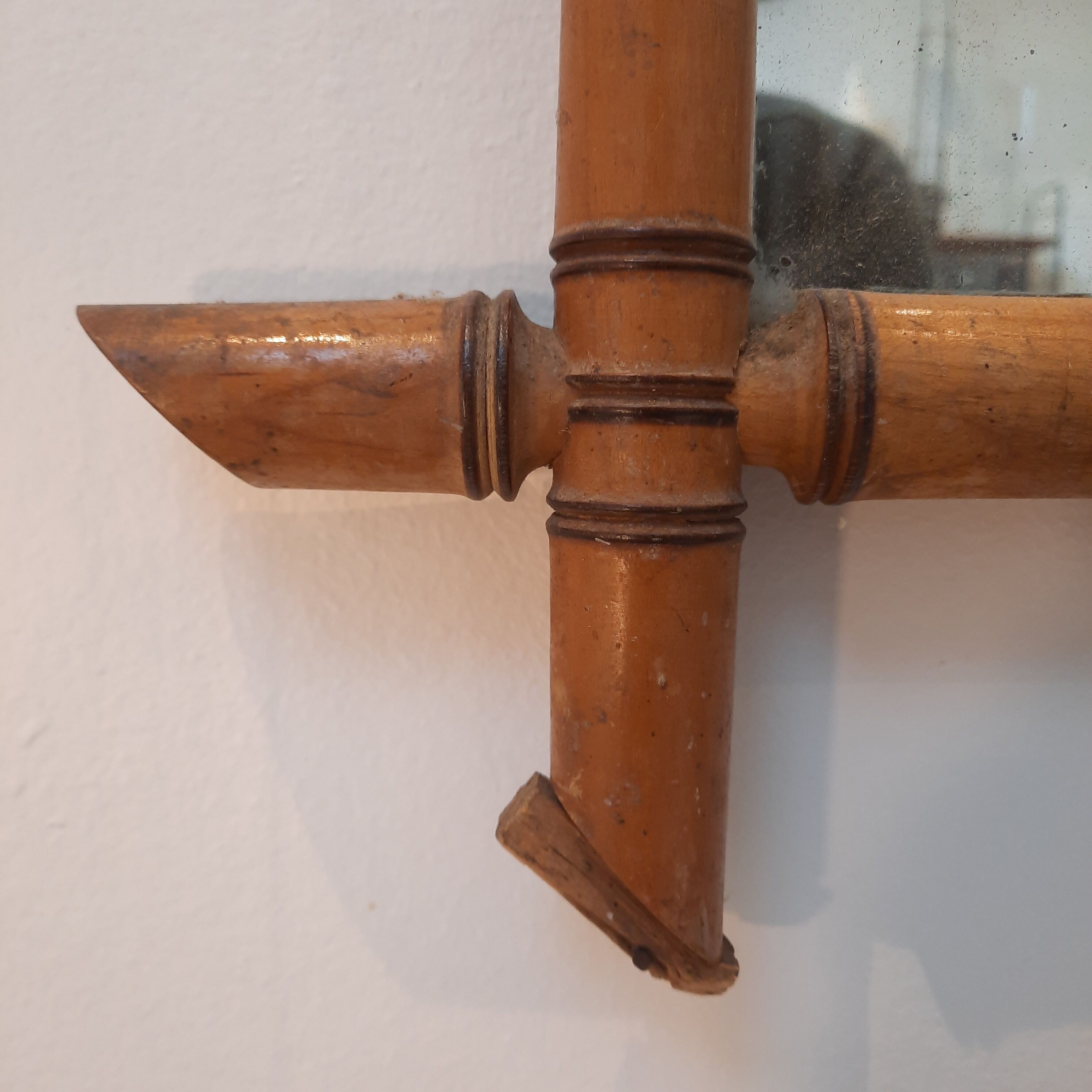 Old mirror Bamboo circa 1950 47x63cm