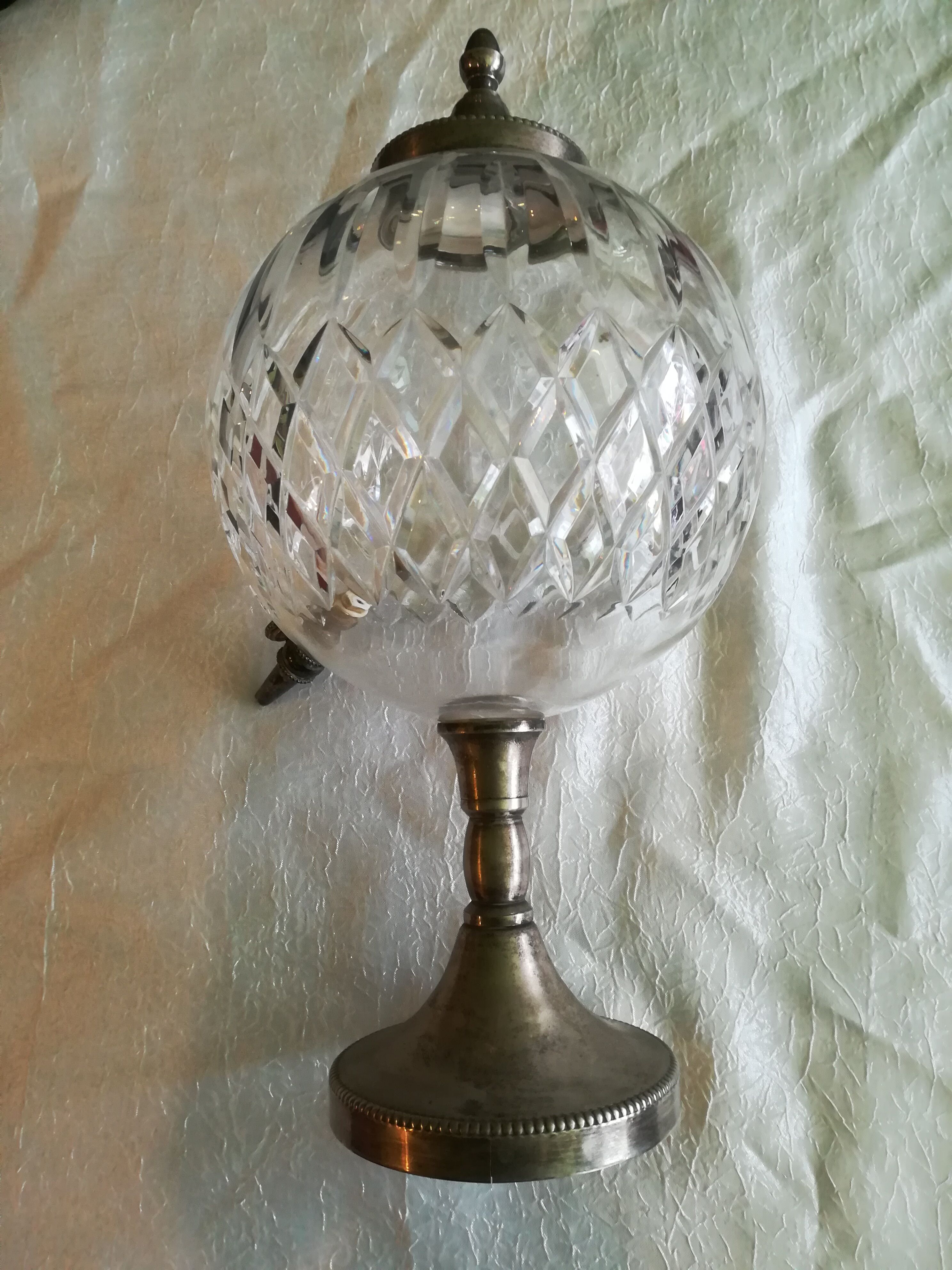 Chiseled crystal fountain