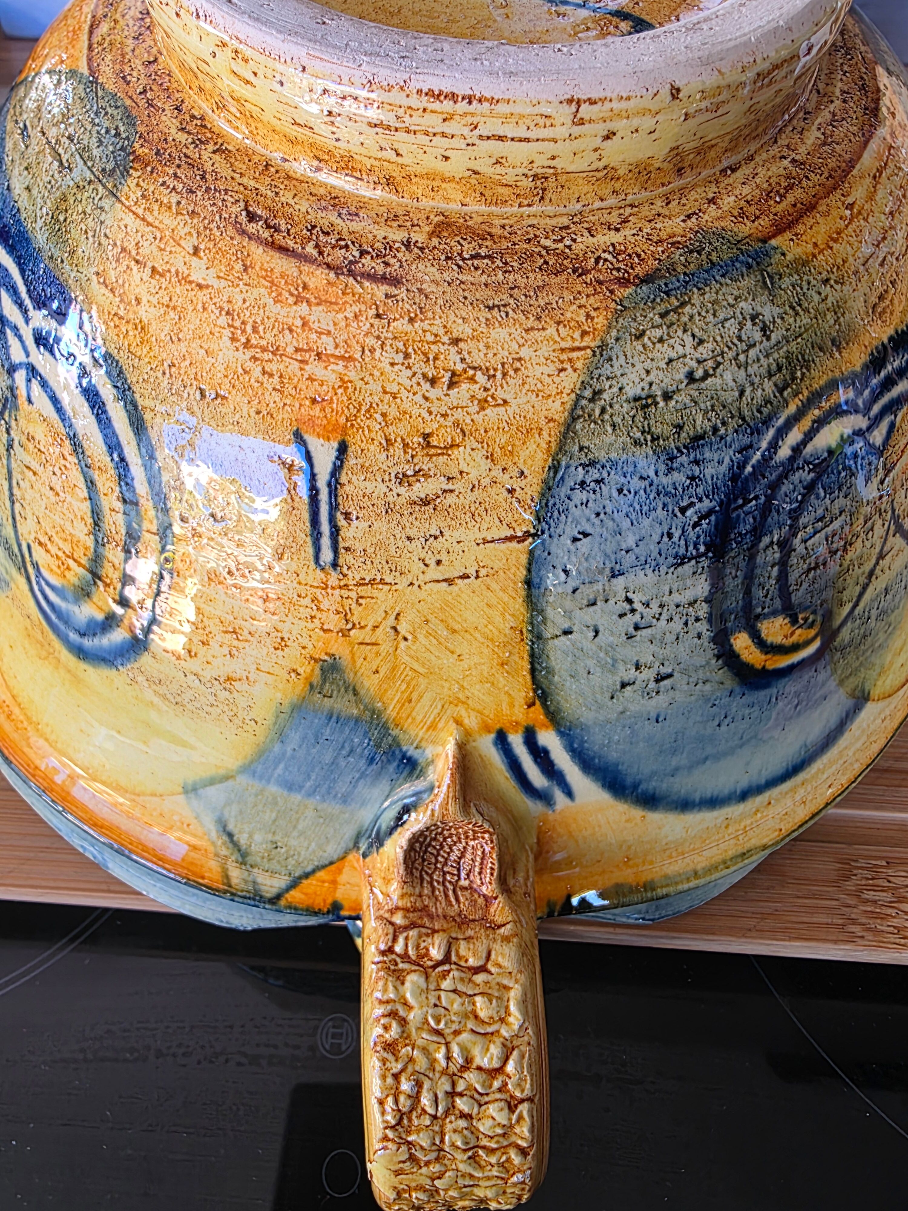 Soup tureen / Vintage ceramic Vallauris – Jean-François Daniel – Condition
