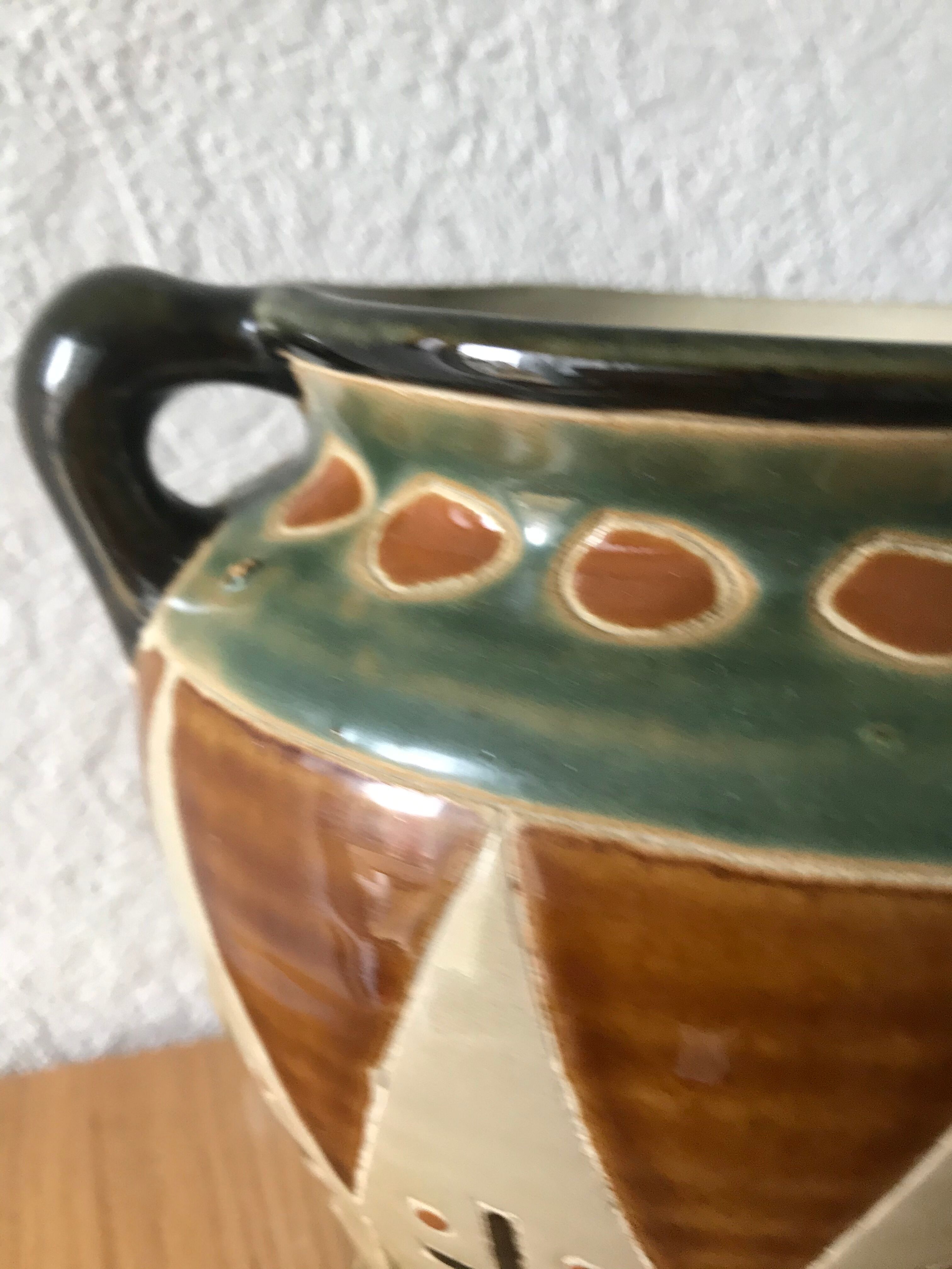 Vase enamelled earthenware