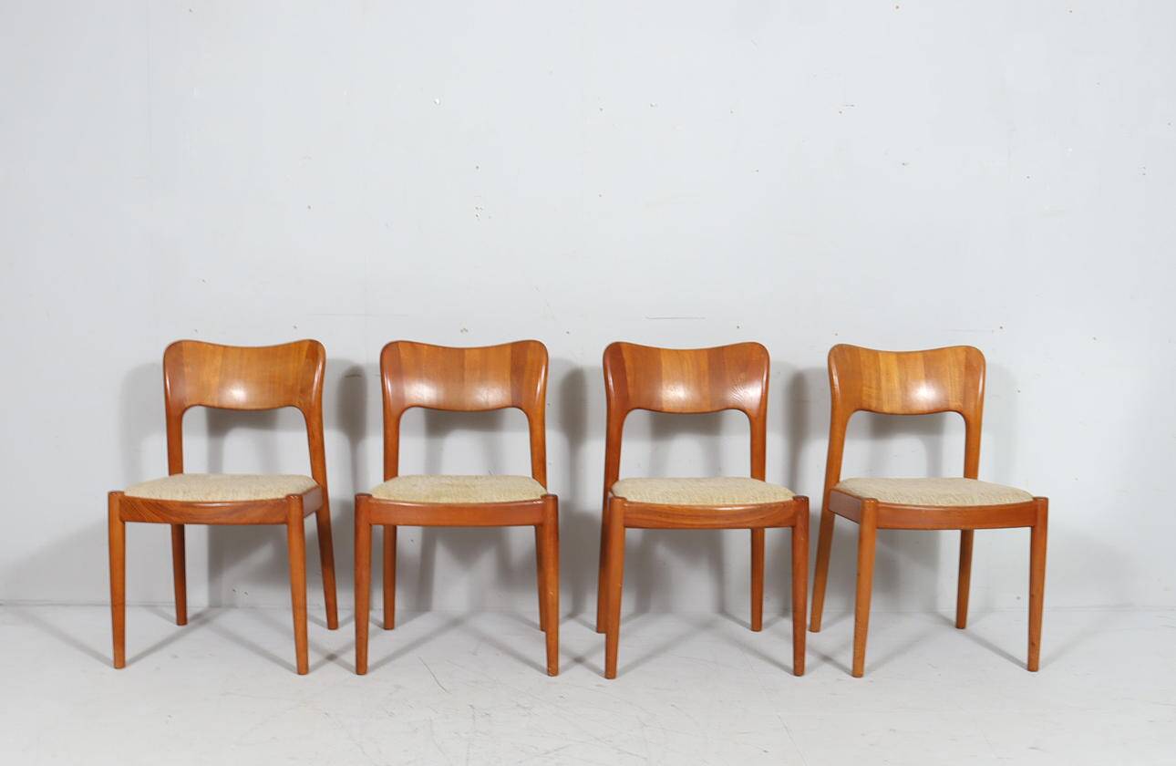 Niels Koefoed for Hornslet, 4 chairs / dining chairs, model '177', teak, 1960s, Denmark.