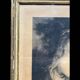 Gravure d'une femme.