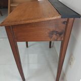 School desk desk