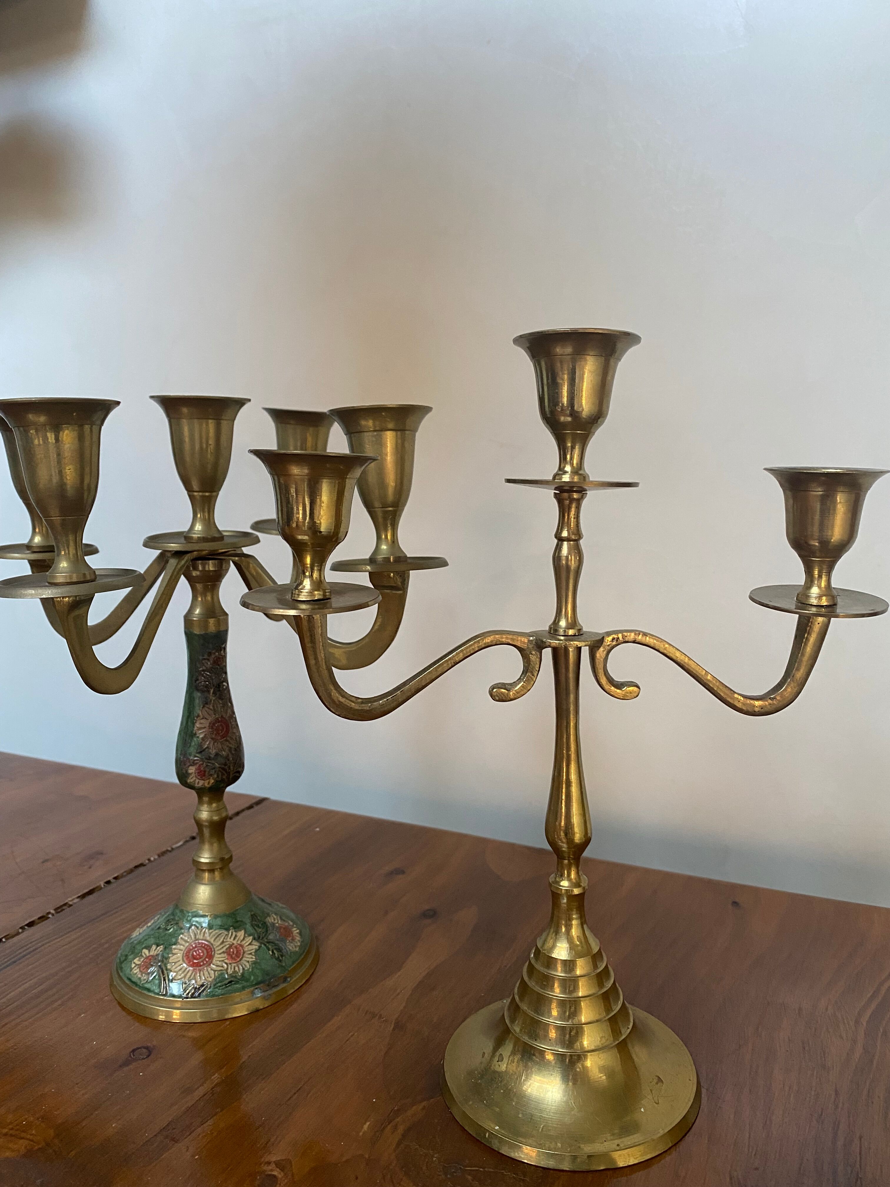 2 bougeoirs