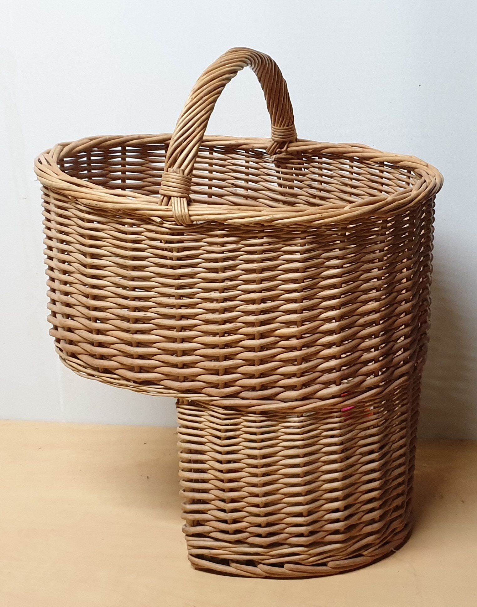 Wicker stair basket