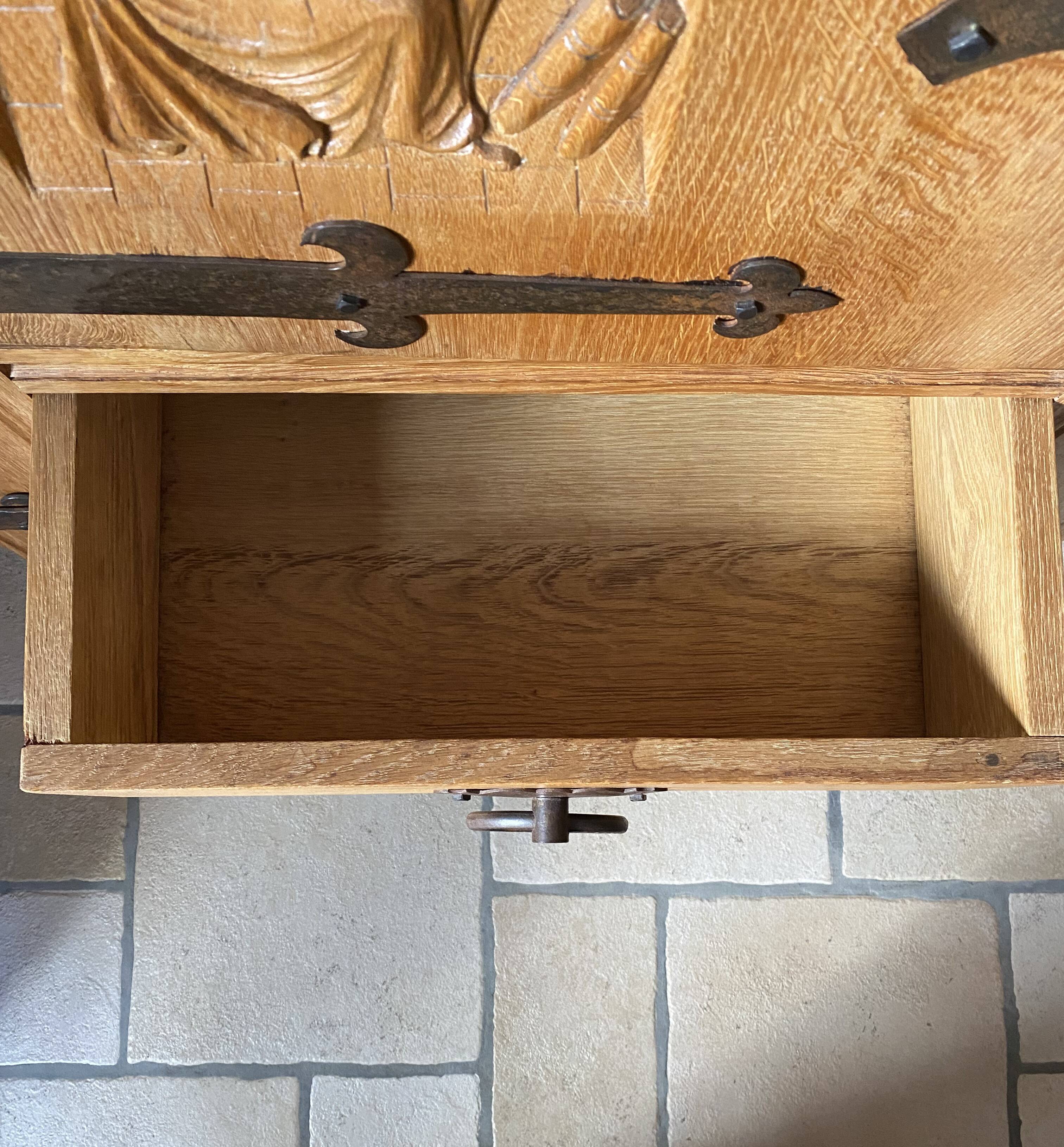 Buffet en chêne massif