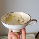 2 x breakfast set for one person (cup + saucer + small plate)