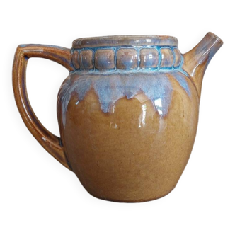 Pitcher