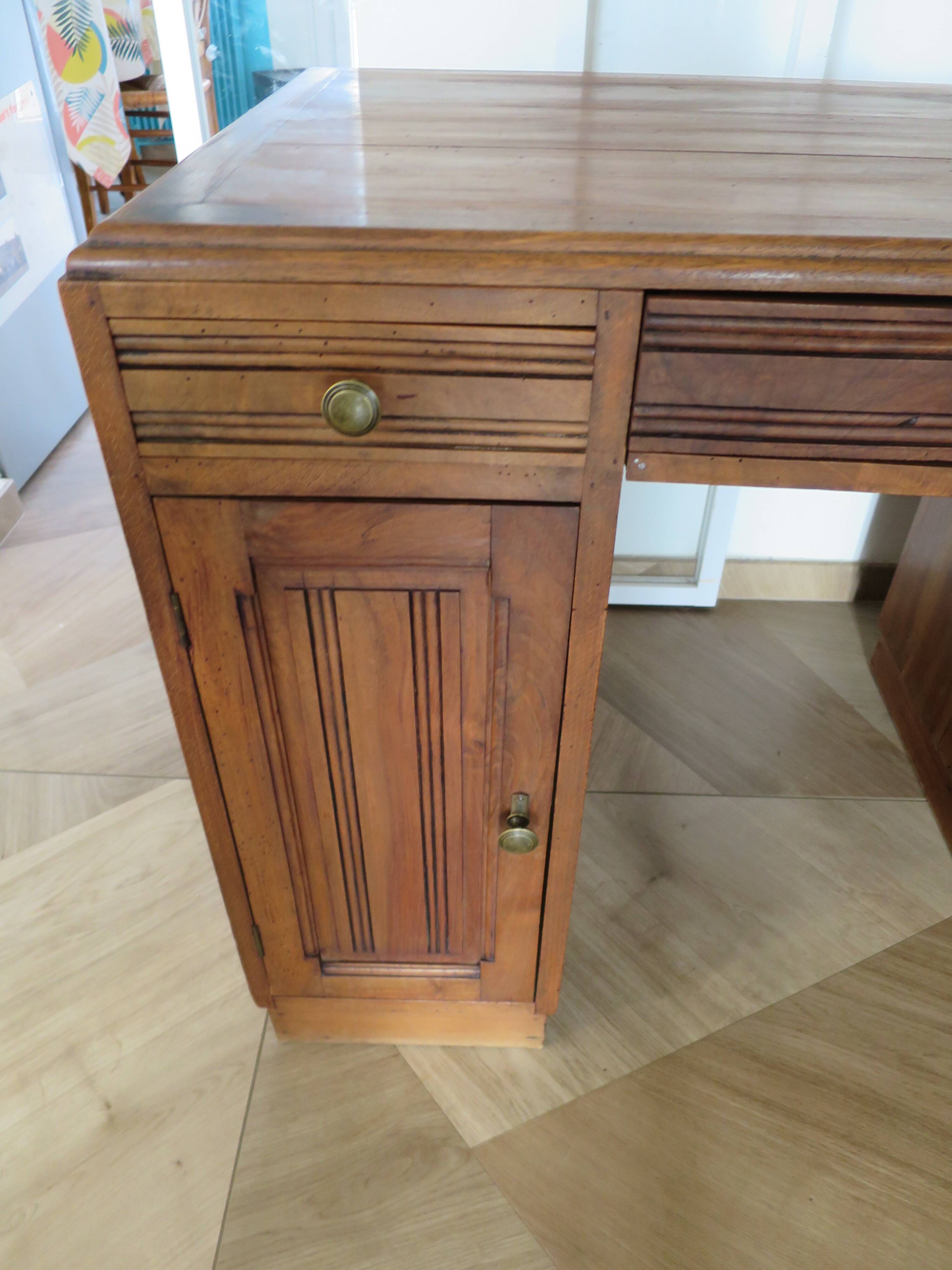 Vintage Art Deco schoolmaster's desk - double-sided - solid wood - 1940s/50s