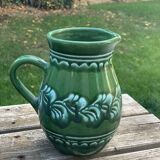 Broc set and green cups