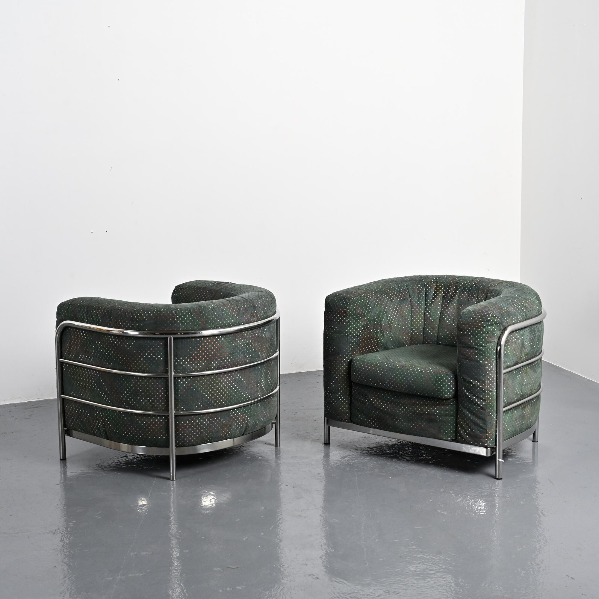 Pair of Onda armchairs by De Pas, D'Urbino & Lomazzi for Zanotta