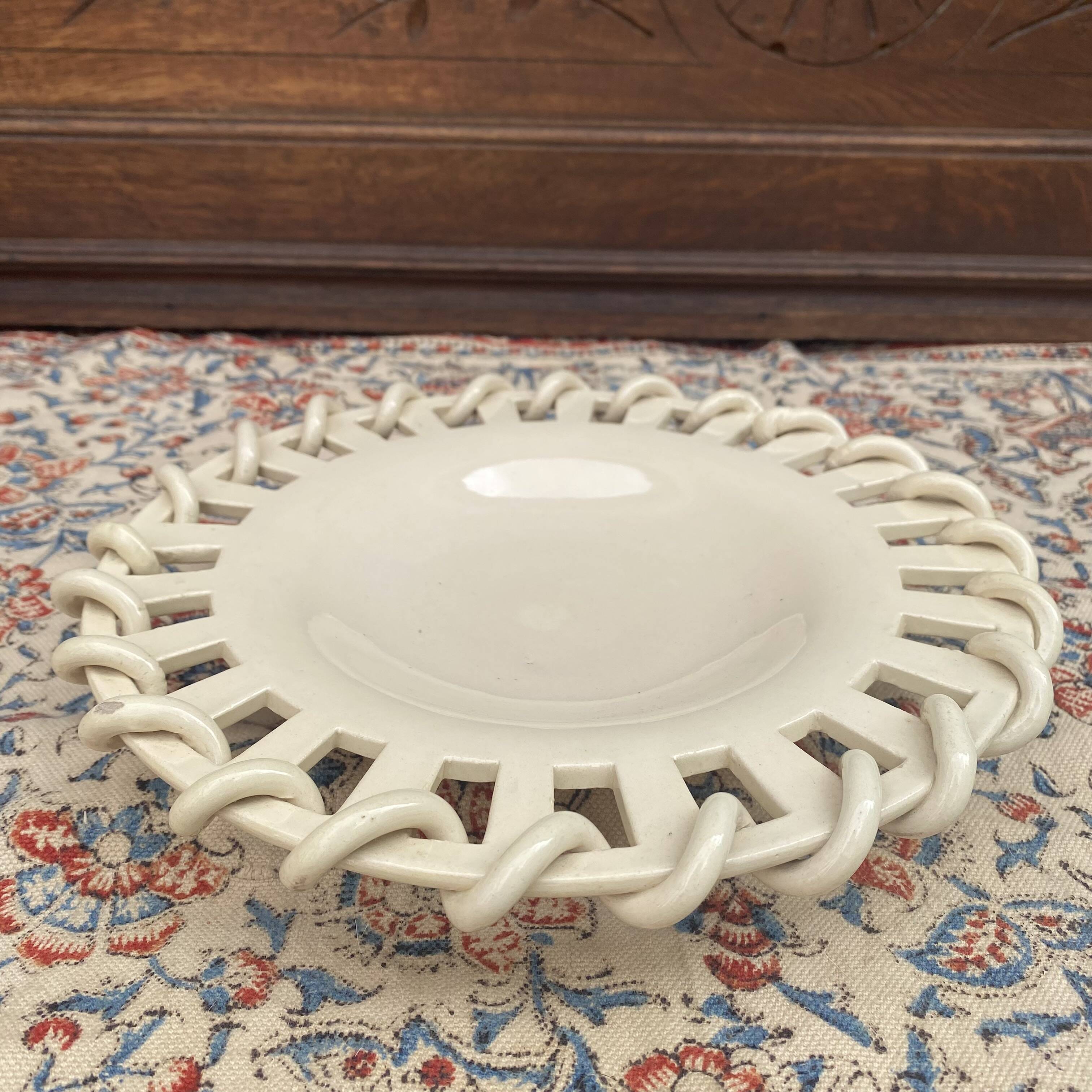 Plate, openwork ceramic catchall Malicorne