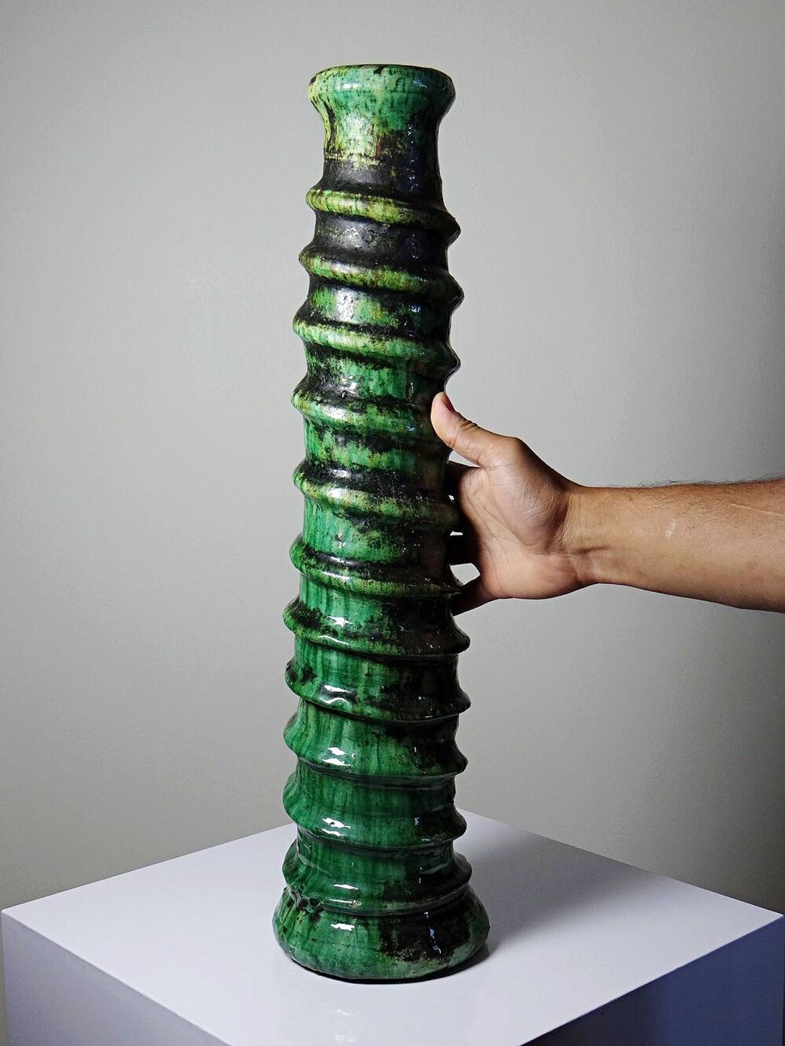 Large Tamegroute candlestick in green glazed terracotta, Morocco, 1960s-1970s.