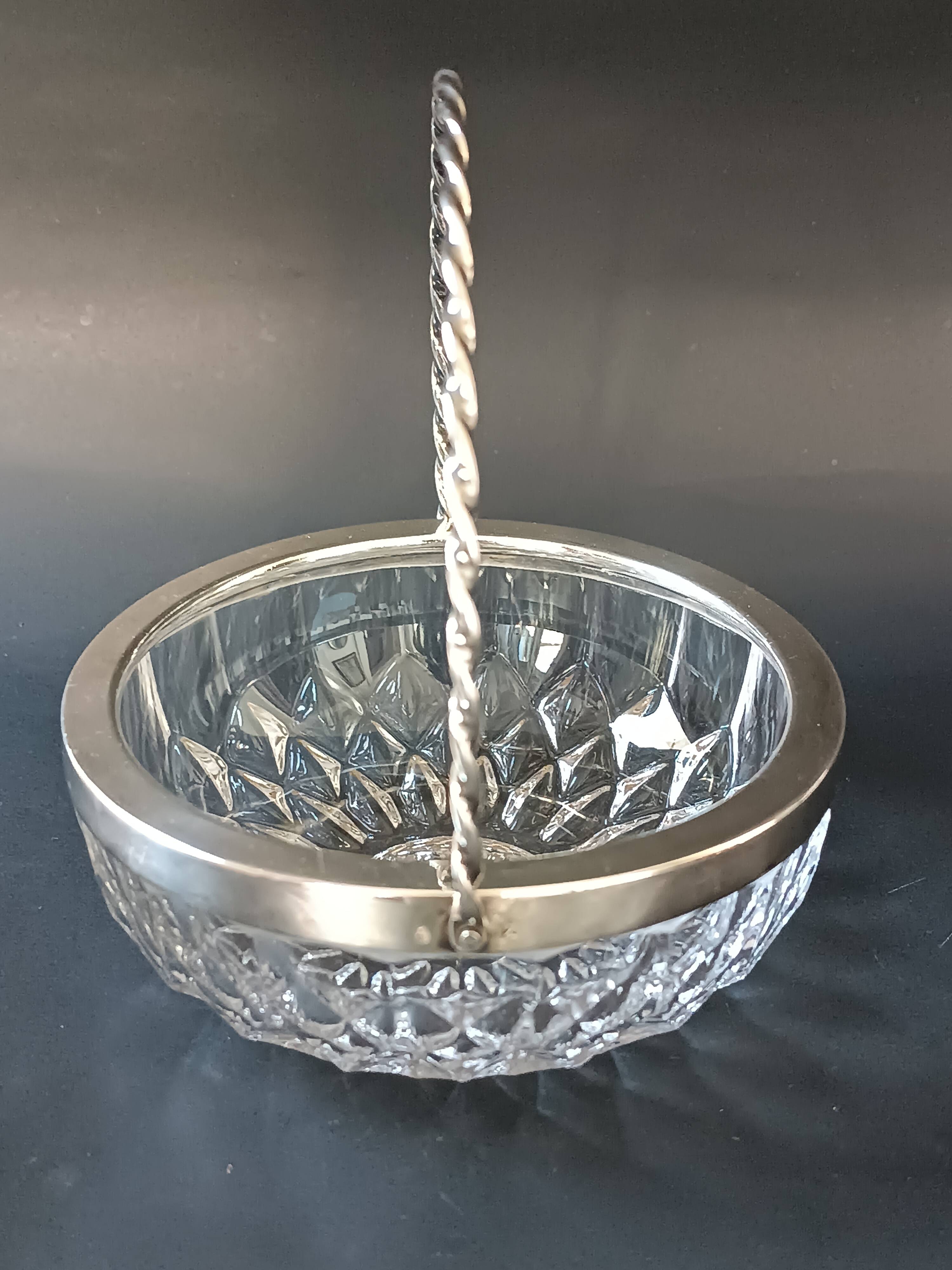 Cut crystal bowl, silver-plated metal mount, Val Saint Lambert