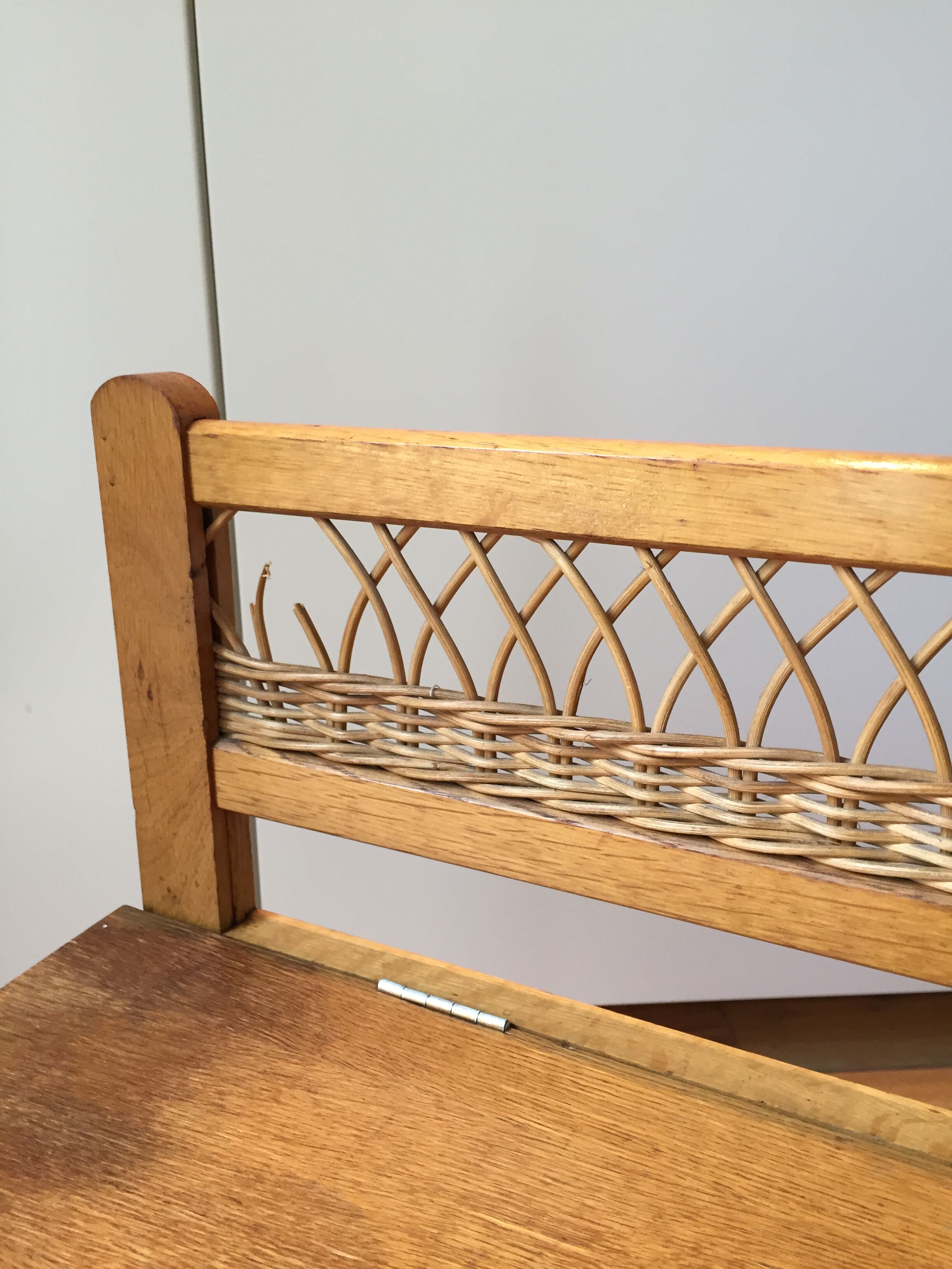 Coffre à jouets ou banc en rotin et bois