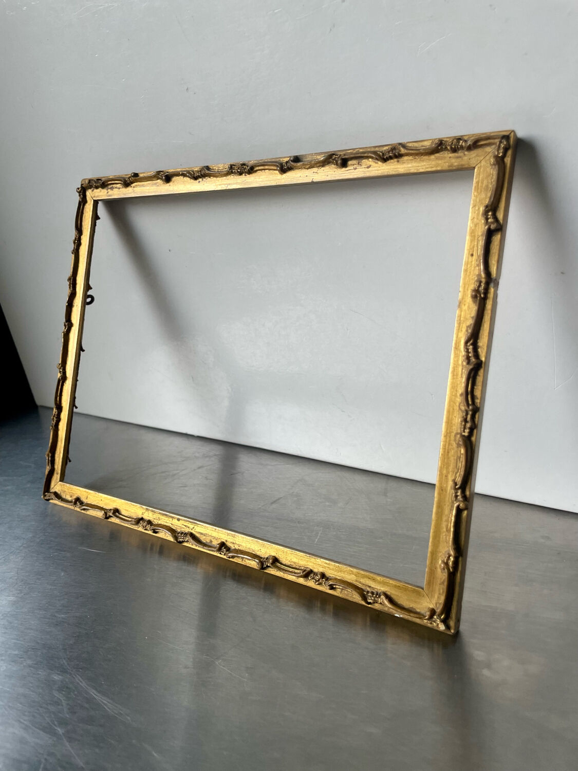 Antique art nouveau frame gilded wood measurements 25.5 cm x 19.5 cm