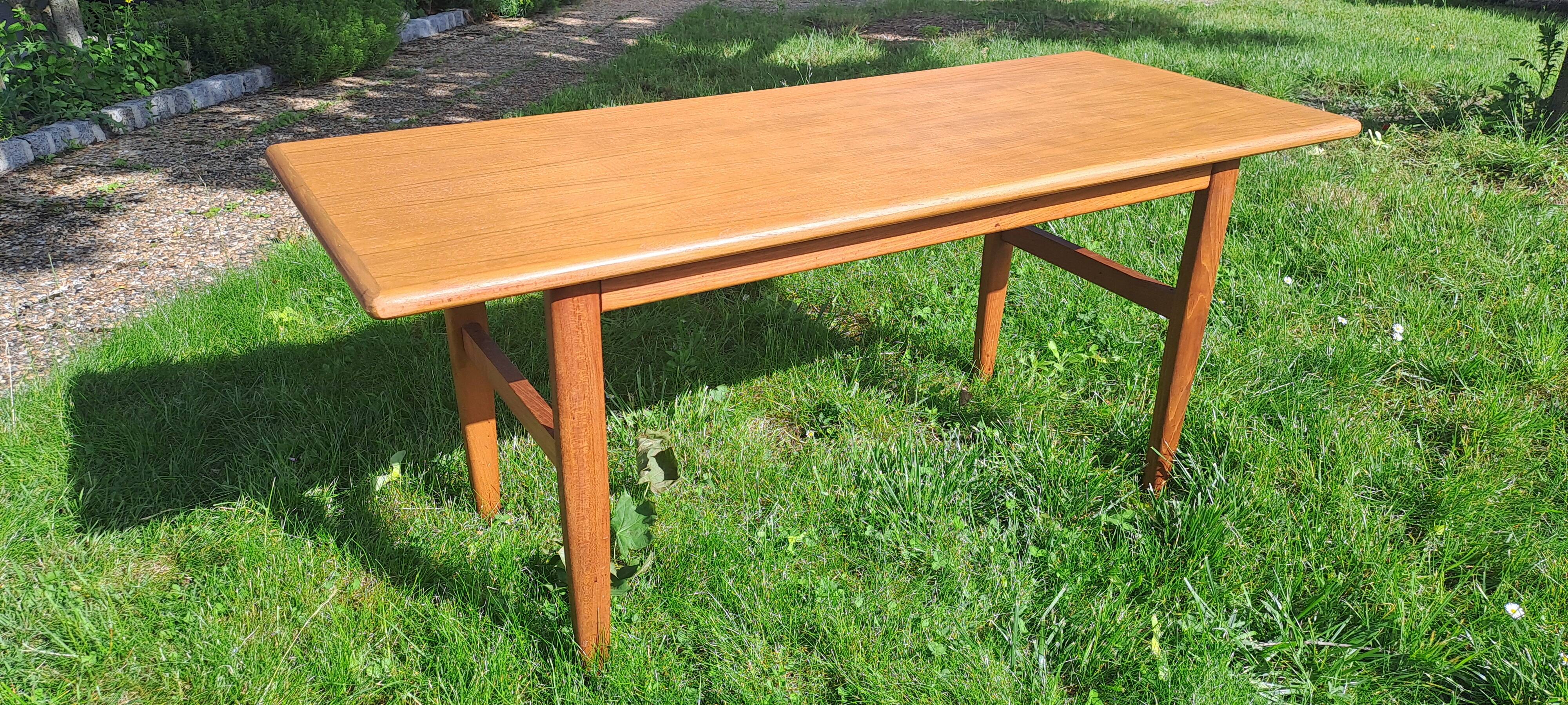 Vintage coffee table