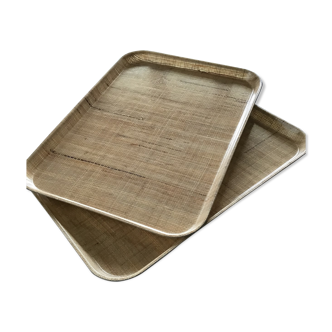 2 fiberglass trays like burlap