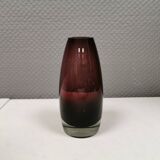 Timeless, mouth-blown glass vase, number 1365 by Tamara Aladin for Riihimäen Lasi Oy Finland 1960s